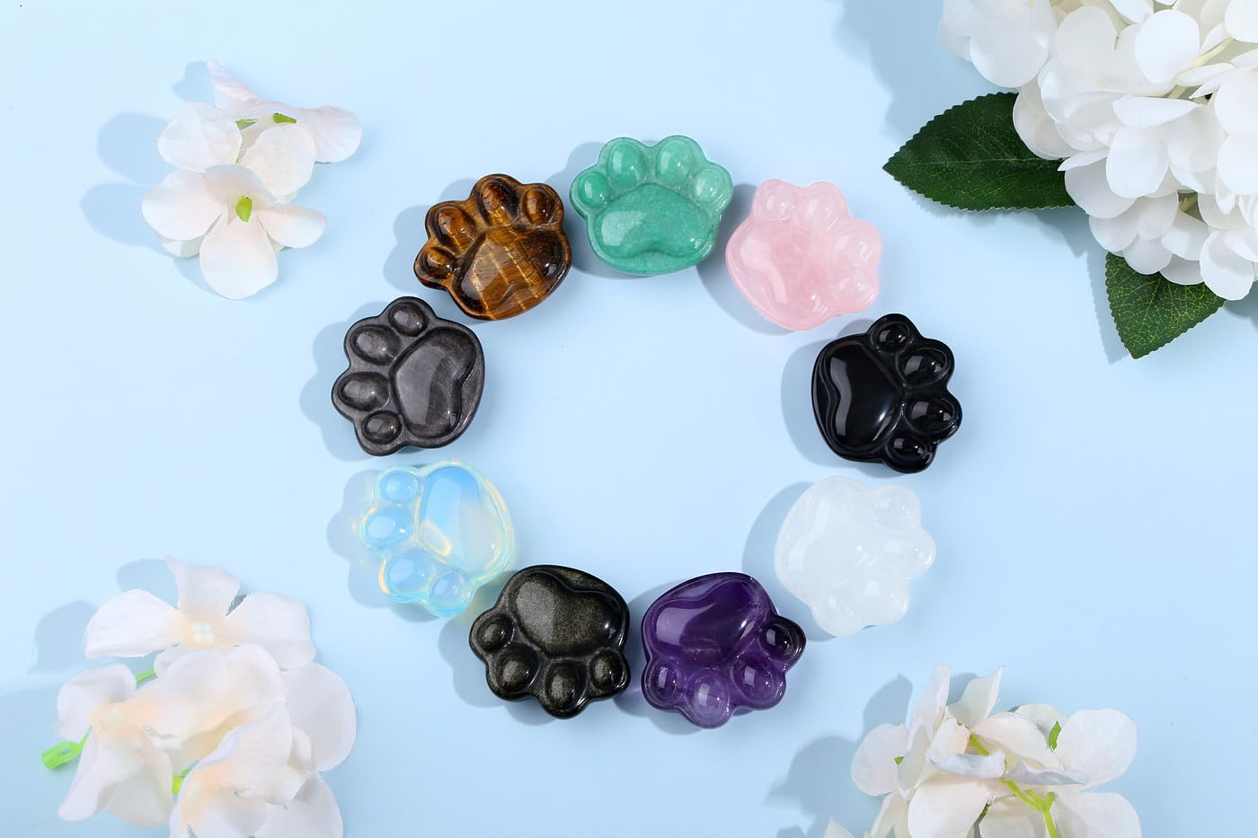 NUKAYAI Gold Obsidian Cat Statue Crystals and Healing Stones Carved Figurines for Handcrafted Worry Stone Crystal Decoration Natural Gemstones Mini Trinkets for Cat Women Lovers