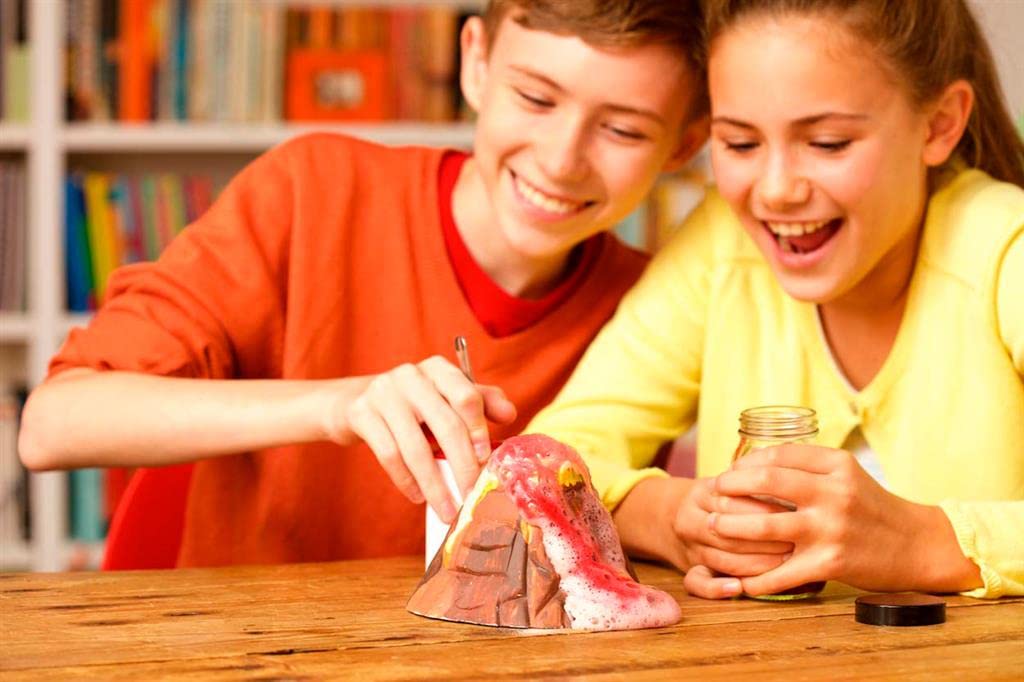 4M KidzLabs Volcano Making Kit, DIY Science Kit STEM, For Boys & Girls Ages 8+