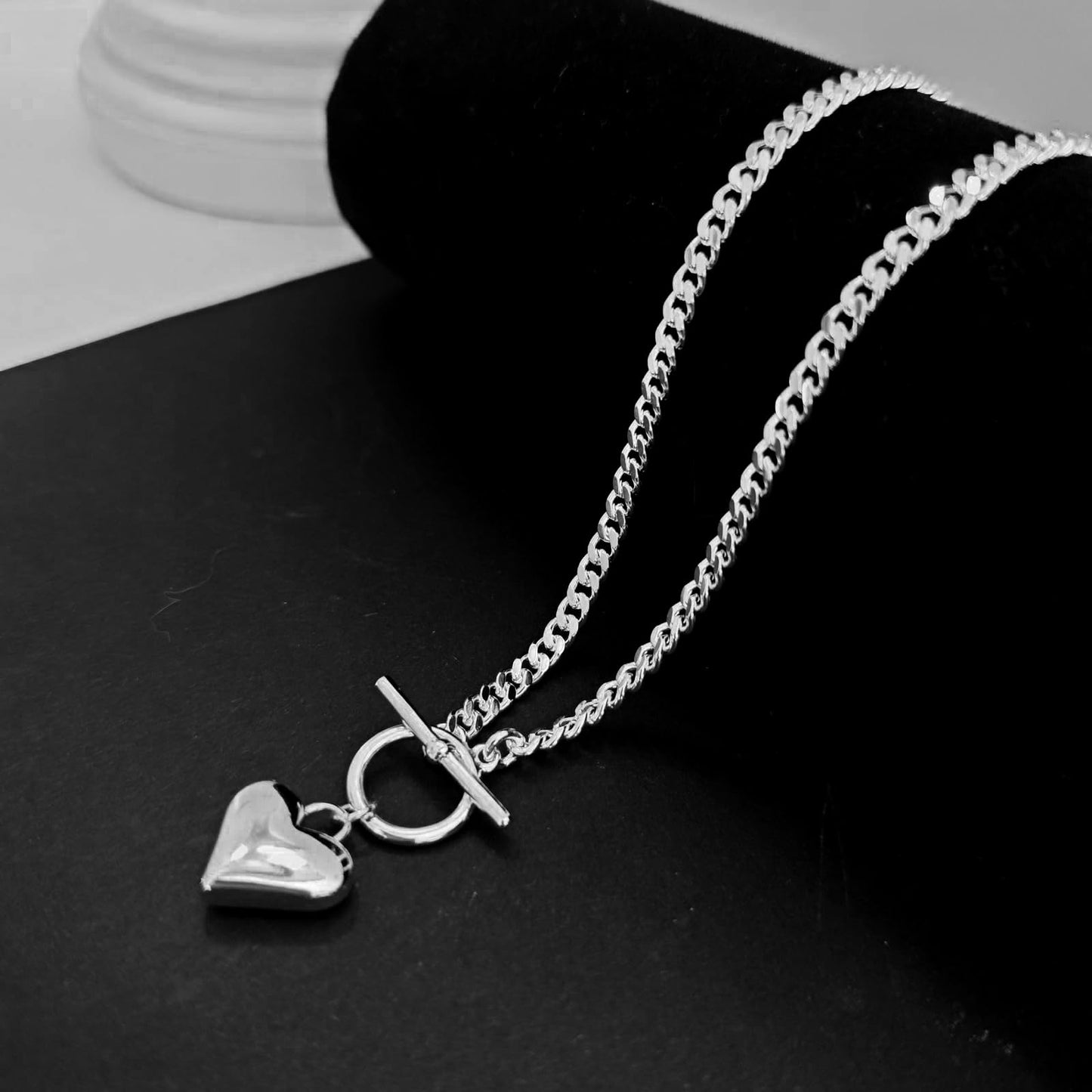 Zeffy Silver Chunky Puffy Heart Necklace Big Heart Chain Link Necklace Toggle Clasp Heart Charm Necklaces Women Jewelry