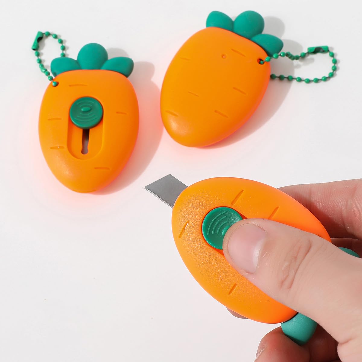 12 Pcs Mini Box Cutter Retractable Utility Knife Cartoon Strawberry Carrot Shape Pocket Size Art Craft Cutter for Mail Envelope Cardboard