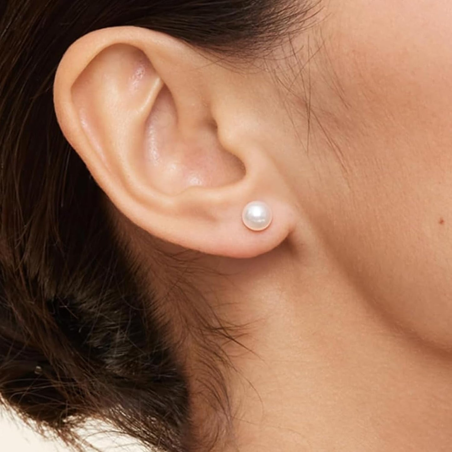 Gold Pearl Stud Earrings for Women Flat Back, 20G Hypoallergenic Surgical Steel Piercing Studs for Sensitive Ear, Lightweight Shiny Earrings Studs for Helix Tragus Cartilage Multiple Piercing
