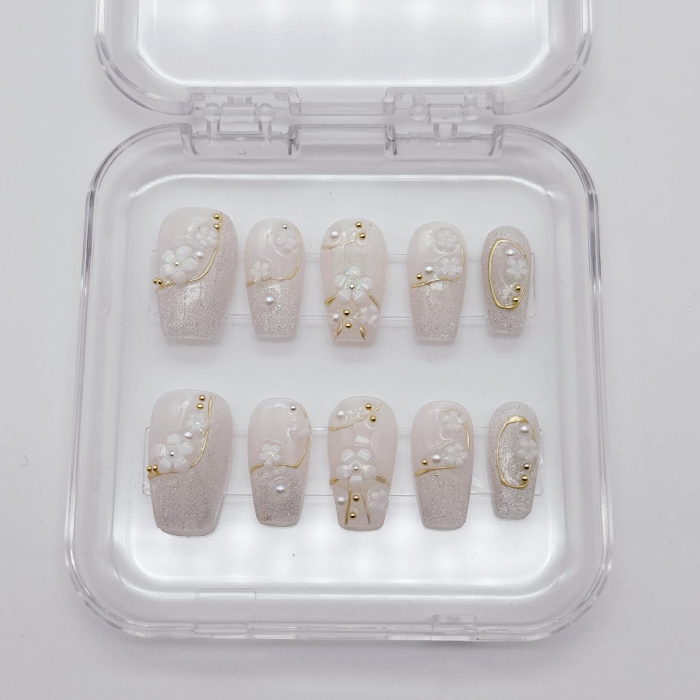 NLSJMP,10Pcs,Size M,3D Handmade Press on Nails Medium Length Acrylic Fake Nails Kit,Glitter Flower Design Nail Art Kit,Include Toolkit,Reusable False nails,WHITE