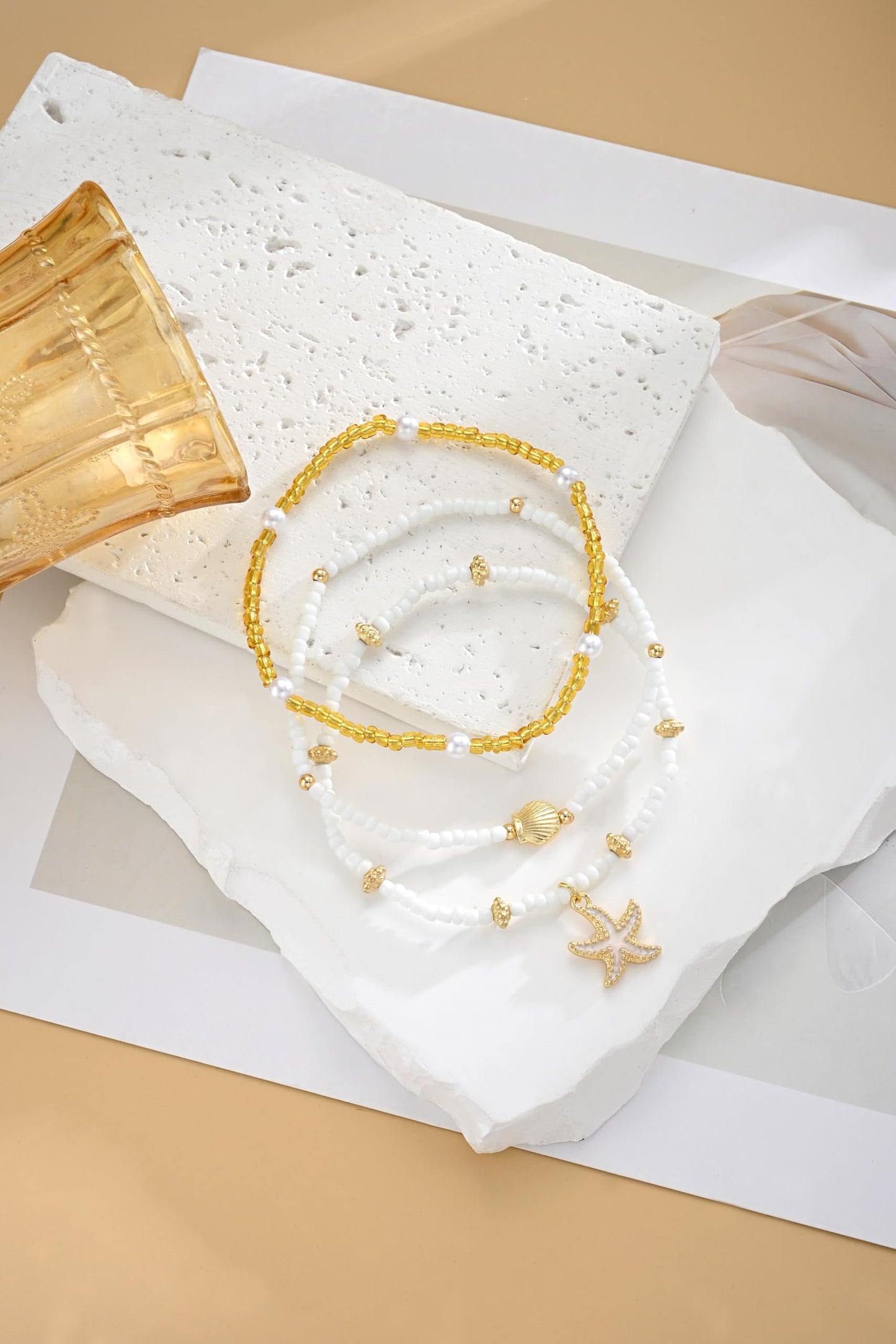 17KM 21PCS Gold Ankle Bracelets for Women, Boho Shell Bead Cuban Link Chain Waterproof Gold Anklets Set, Adjustable Layered Anklets for Women Beach Jewelry Gift