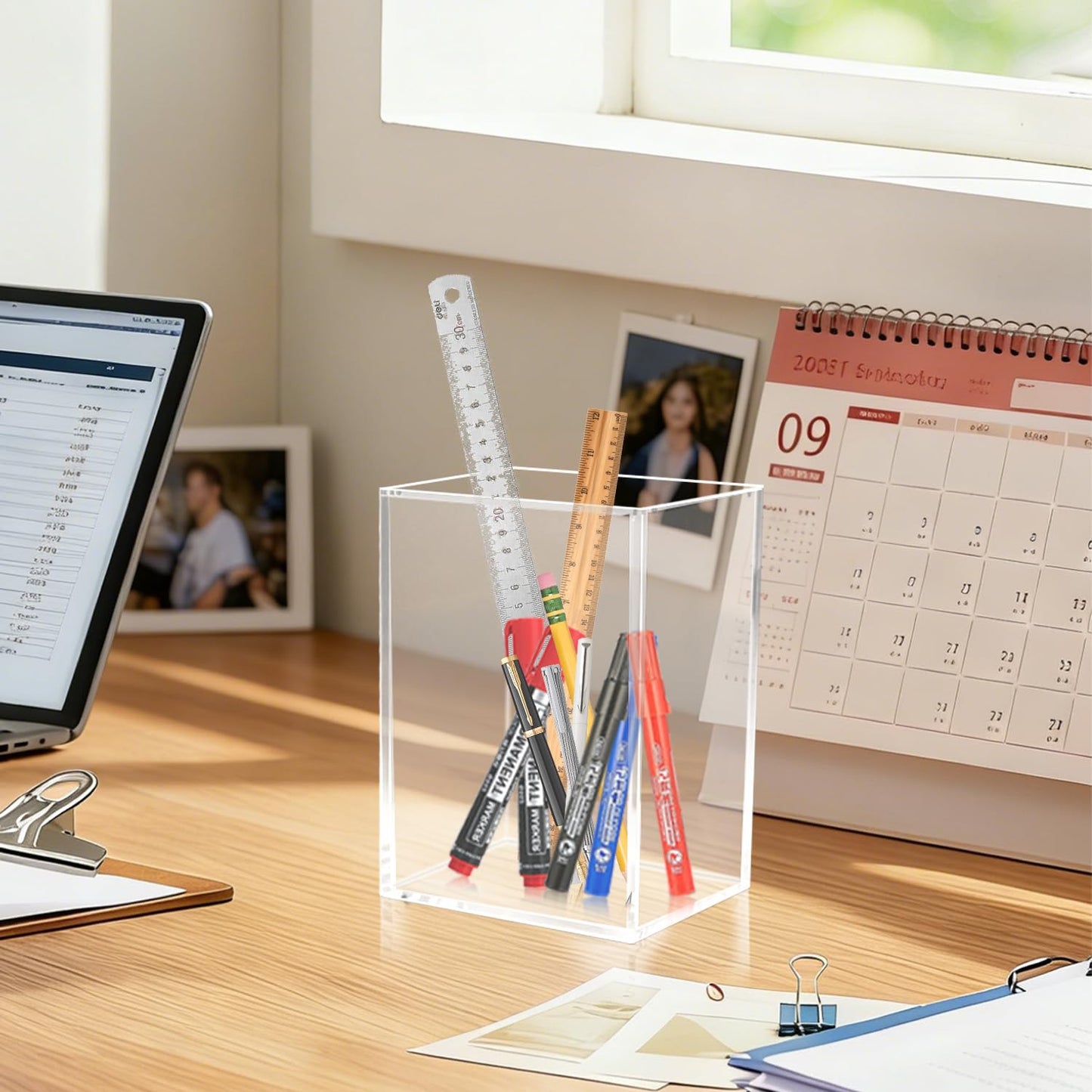 Oubou Acrylic Pen Holder, Clear Pencil Holder Organizer for Desk, Desktop Stationery Storage Cup for Office & Makeup Brushes 3.9''x5.4''x7.4''