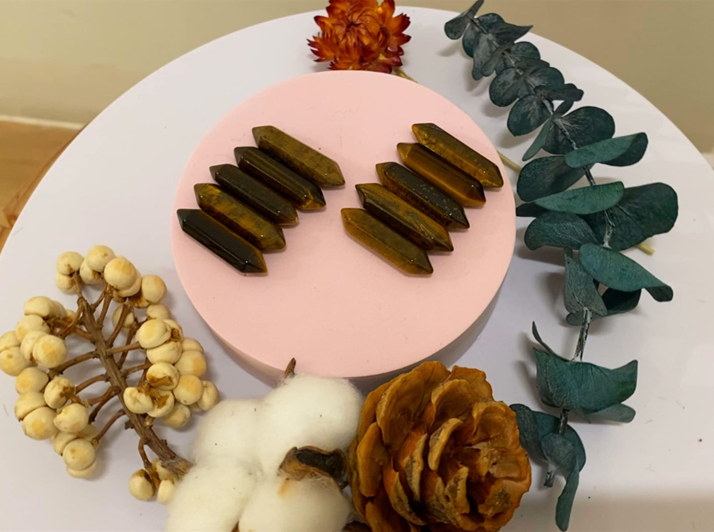 10 PCS Tigers Eye Healing Crystals Wands Polished Tumbled Stones Bulk Natural Hexagonal Pointed Reiki Energy Balancing Meditation Therapy Chakra Wand Set Christmas Gift