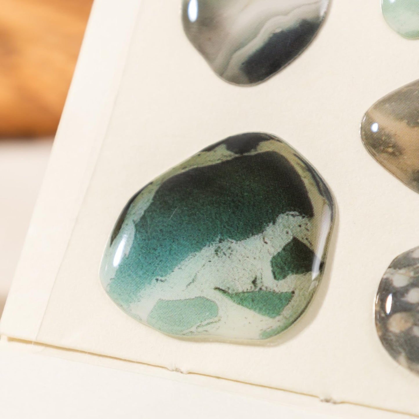 Doukado 60 Pcs 3D Epoxy Pebble Stickers, Aesthetic Stone Ephemera with Glossy Crystal Finish, Nature-Inspired Decorative Resin Decals for Junk Journaling, Scrapbooking, and DIY Art Crafts