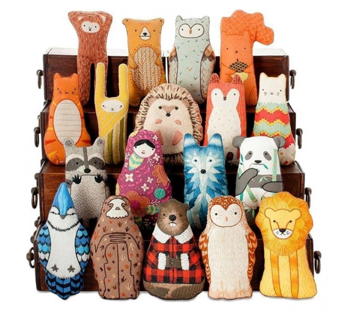 Kiriki Press DIY Embroidery Doll Kit - Skill Level 2 - Beginner to Advanced Embroidery Kits for Adults Teens (3 Skill Levels) Animal Embroidery Kit - Screen Printed Pattern (Lion - Level 2)
