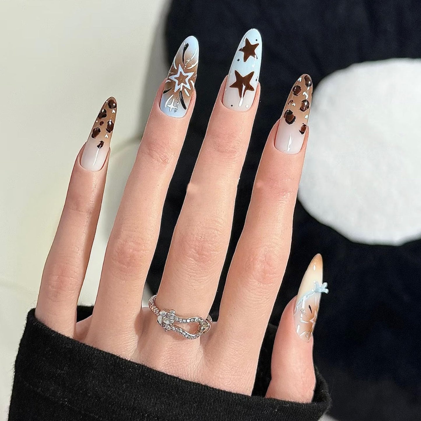 IMSOHOT Press on Nails Long Stiletto Fake Nails Glossy Brown Blue Ombre Acrylic False Nails Full Cover Leopard Print & Star Designs Glue on Nails for Women 24Pcs