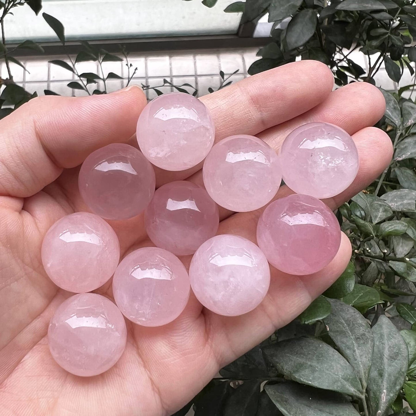 Fekuar 5 Pcs Rose Quartz Crystal Sphere Ball Set, Polished Healing Energy Mineral Gemstone Balls for Reiki Chakra Decoration Fengshui 20mm