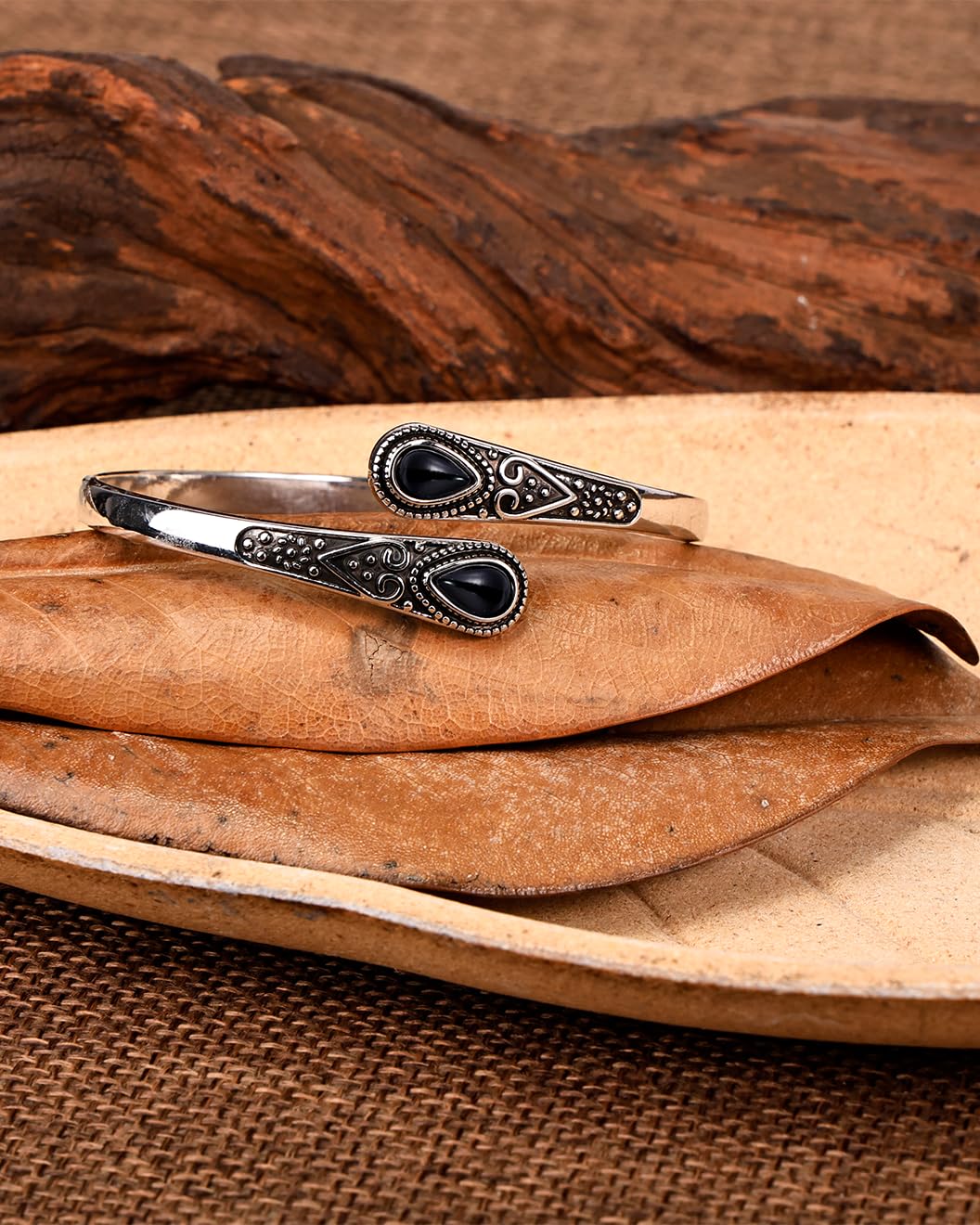 Irideket Vintage Sterling Silver Bracelet with Black Onyx, Silver Bangles for Women, Adjustable Silver Jewelry, Elegant Cuff Silver Bracelet