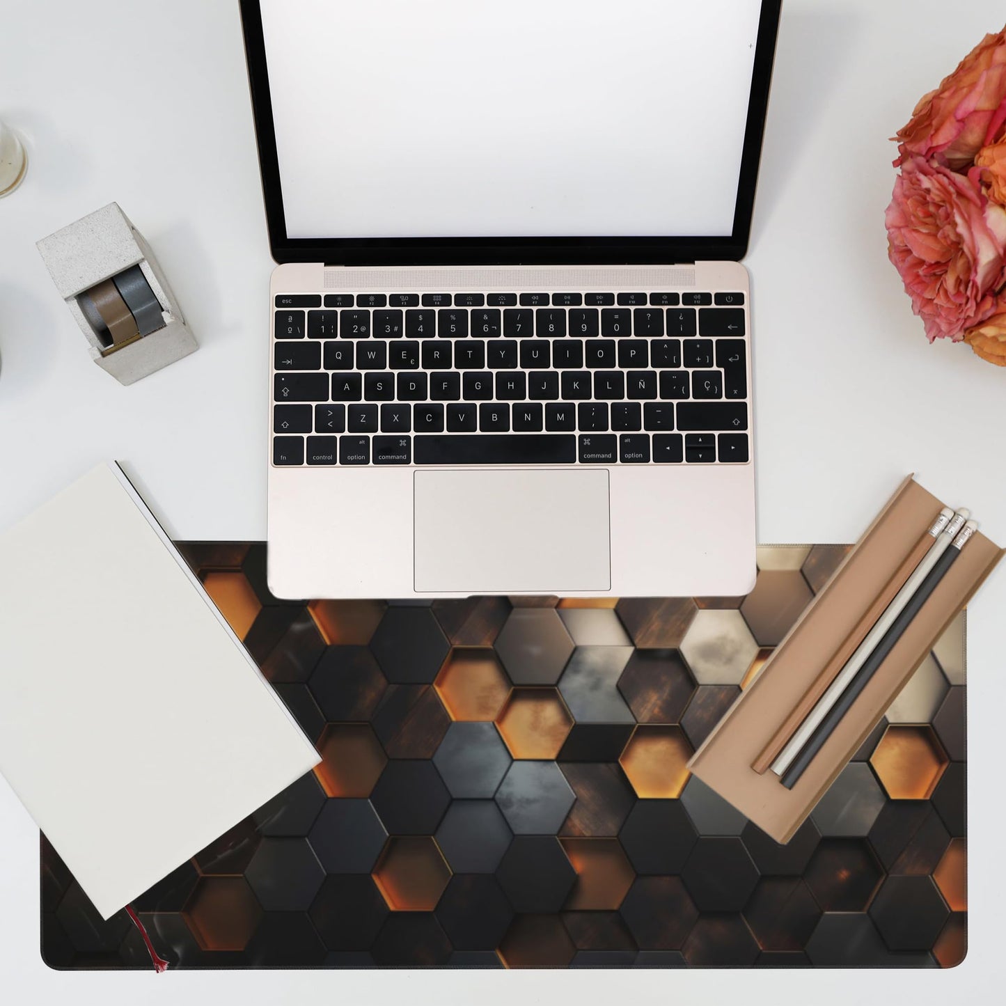 Eflxamz Desk Mat - Golden Honeycomb Technology Large Gaming Mouse Pad With Non-Slip Base and Stitched Edge, Extended Big Computer Keyboard Pad, 35.4"x15.7"
