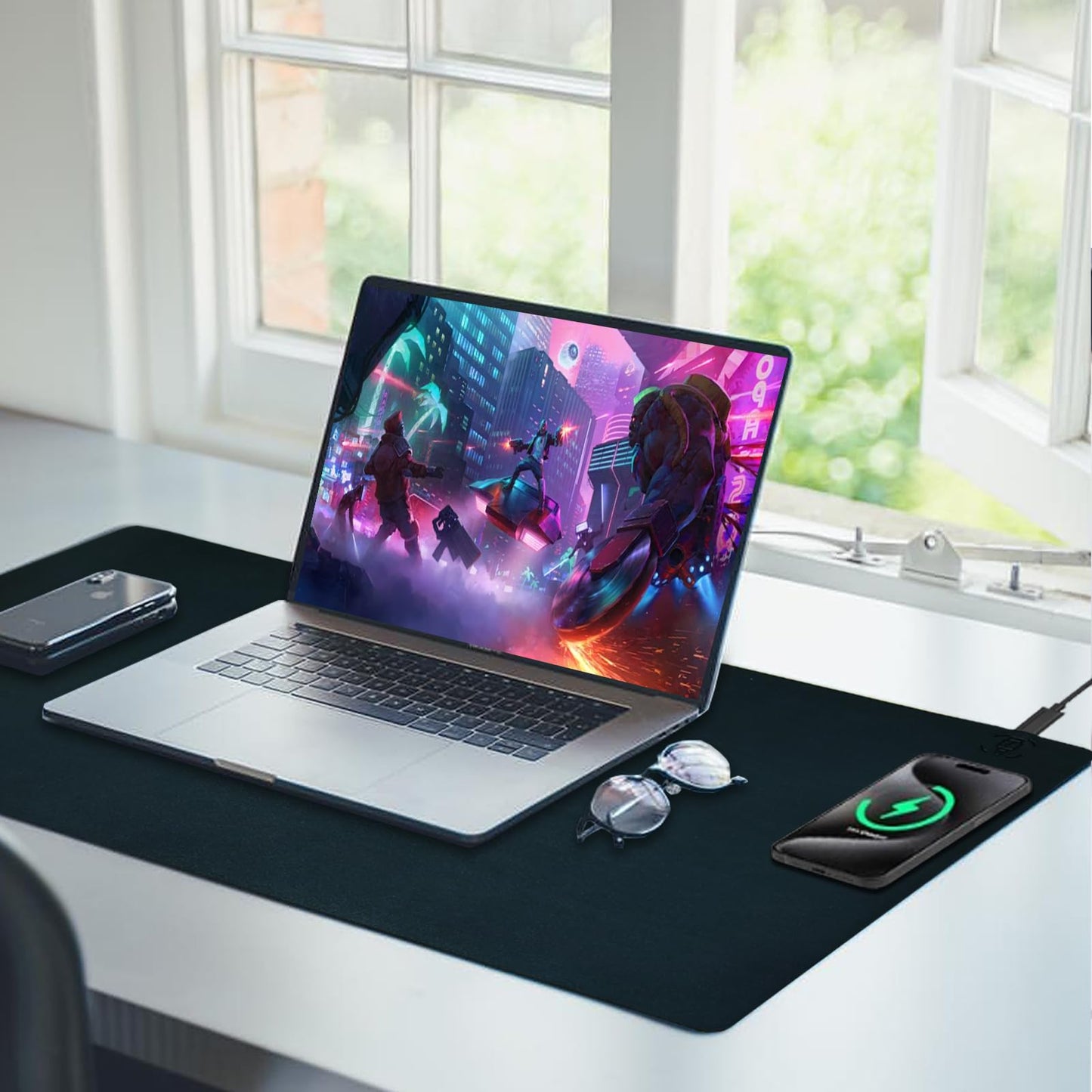 Desk Mat with Wireless Charging, Black Mouse Pad with Wireless Charger, Desk Pad Matt for Desktop, Mousepad Gaming Large Mouse Pad, Leather Compute for Keyboard and Mouse, 32" x 16"