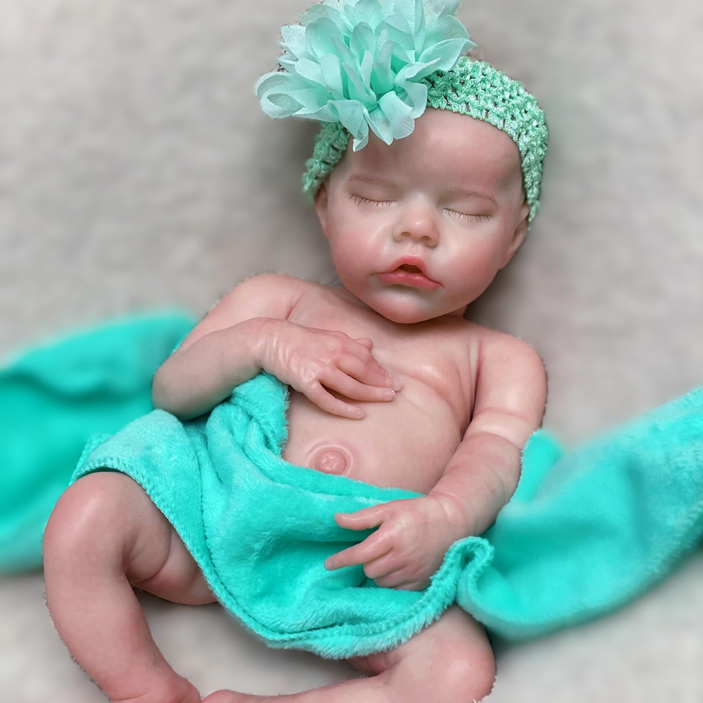 OtardDolls Realistic 18 Inch Reborn Baby Dolls - Soft Full Silicone, Girl, Washable, Includes Clothes and Bottles