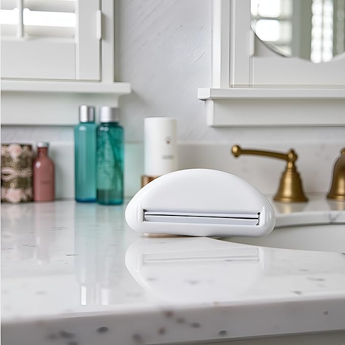 Toothpaste Tube Squeezer,Plastic Toothpaste Tube Squeezer Dispenser,Toothpaste Clips for Saving Toothpaste,Simple and Practical,Mobility and Daily Living Aids (White)