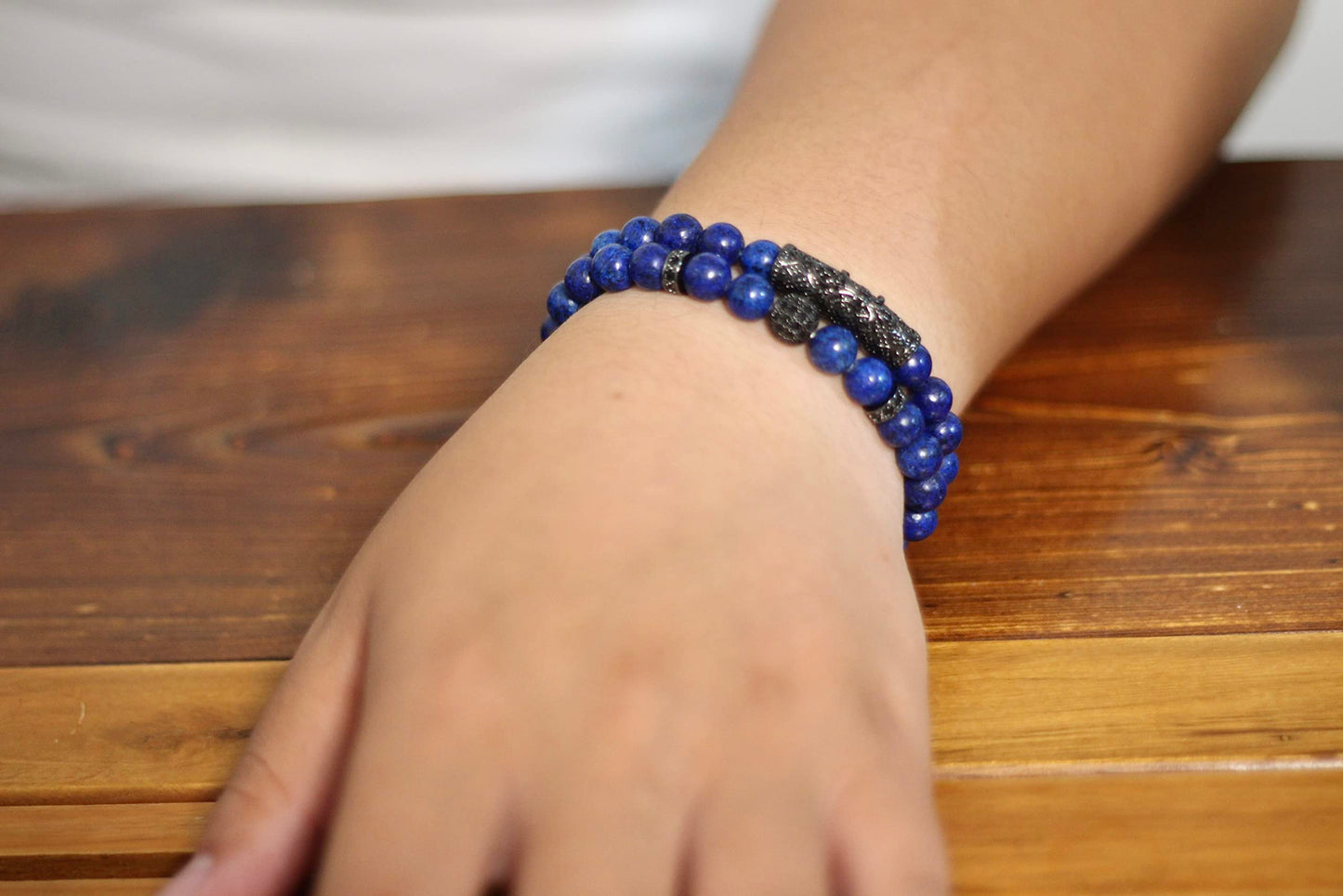 GDLKPYHS Lapis Lazuli Bracelet, Handmade Beaded 8 MM Beads Adjustable Stretch Beaded Bracelets Healing Crystal Chakra Bracelet Men's and Women's Gifts