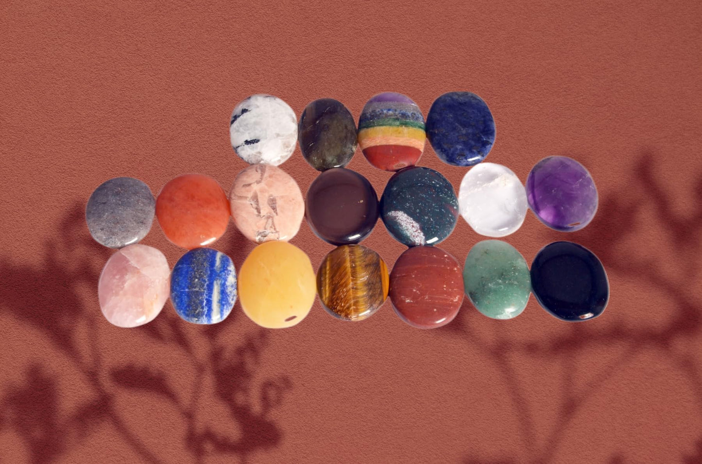 GEMSCITE 16 PC Worry Stones Set Thumb Metaphysical Gemstone Crystal Healing Reiki Men Women Gift FENG Shui Positive Energy Love Wellness Palm Stones Wicca Powerful
