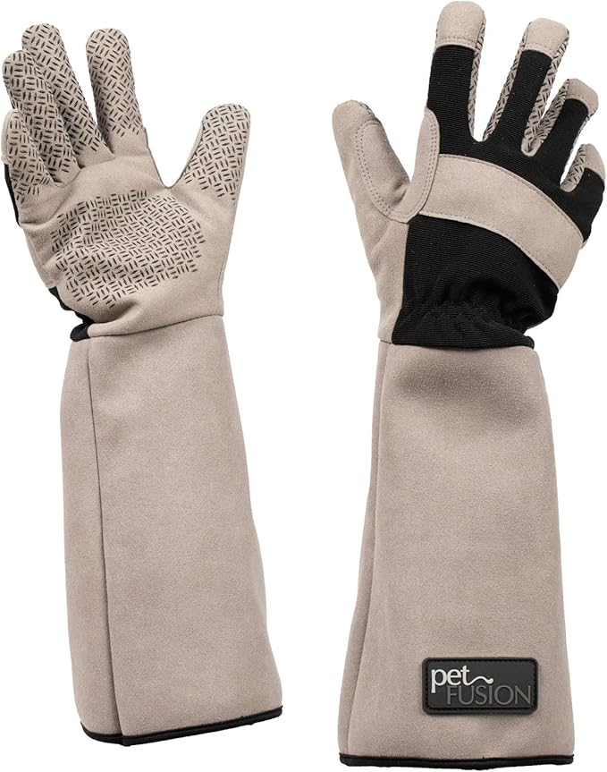 PetFusion Pet Grooming Gloves, Hair Removal and Bathing, Scratch Resistant