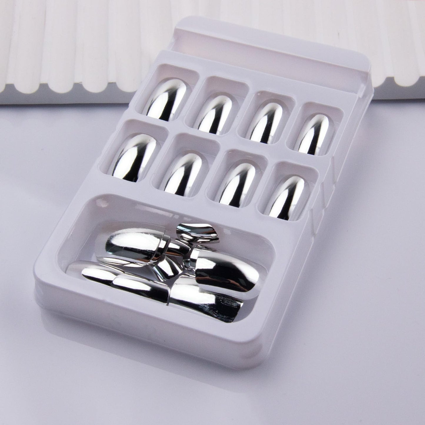 Silver Press on Nails Short Square Fake Nails Metal Chrome False Nails Press ons Glossy Silver Mirror Acrylic Nails Full Cover Holographic Metal Chrome Glue Stick on Nail for Women Manicure 24pcs