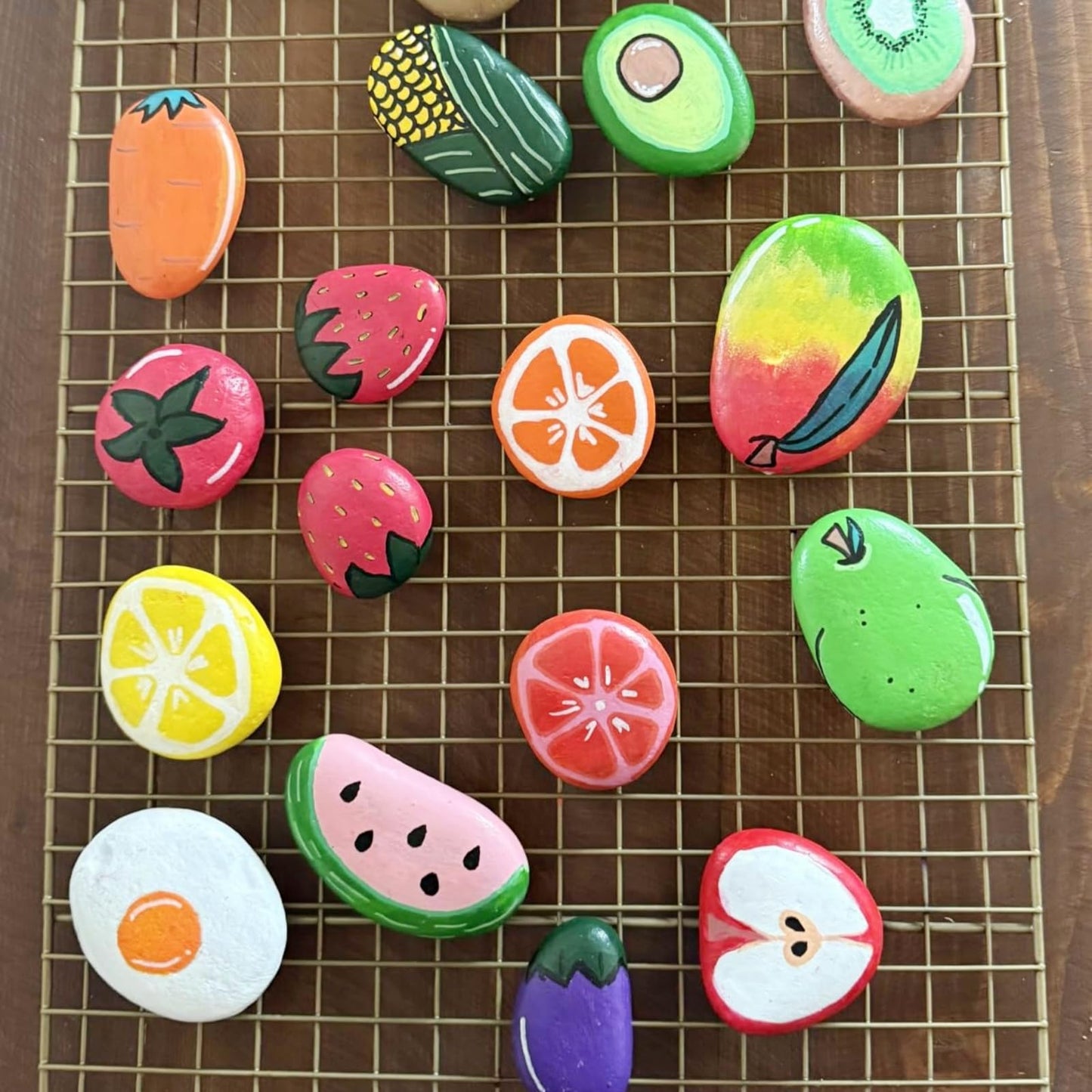 CYLHCM 30PCS White Rocks for Painting, Flat DIY Painting Rocks, Medium Smooth Rocks for Crafts, Arts,Decoration, Kindness Rocks Hand Picked for Painting