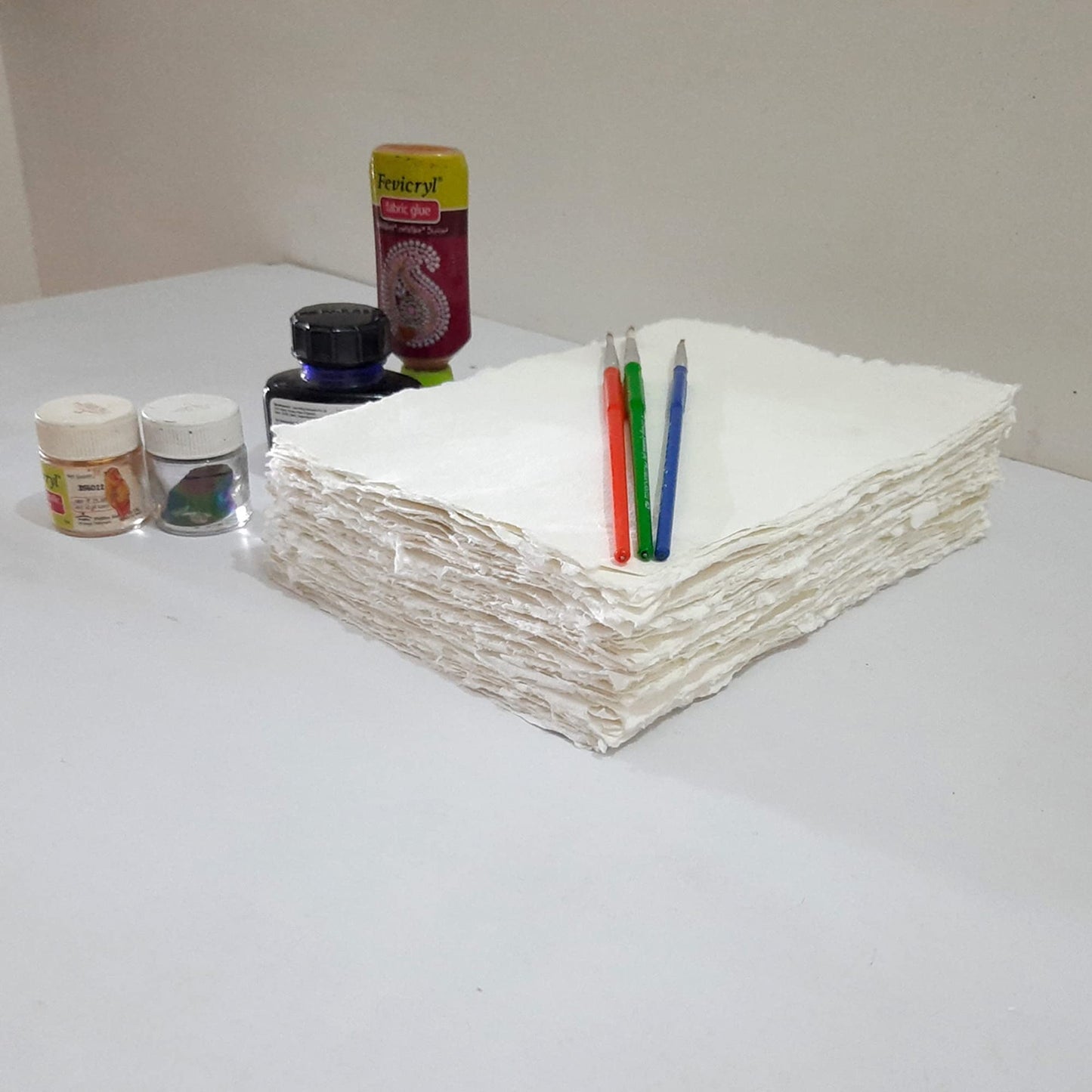 E-Tailor Handmade Paper Mixed Media Deckle Edge Blank Loose Leaf for Watercolor, Writers, Invitations, Crafts Package of 50-Thick 150 GSM-Ivory White (2x3)
