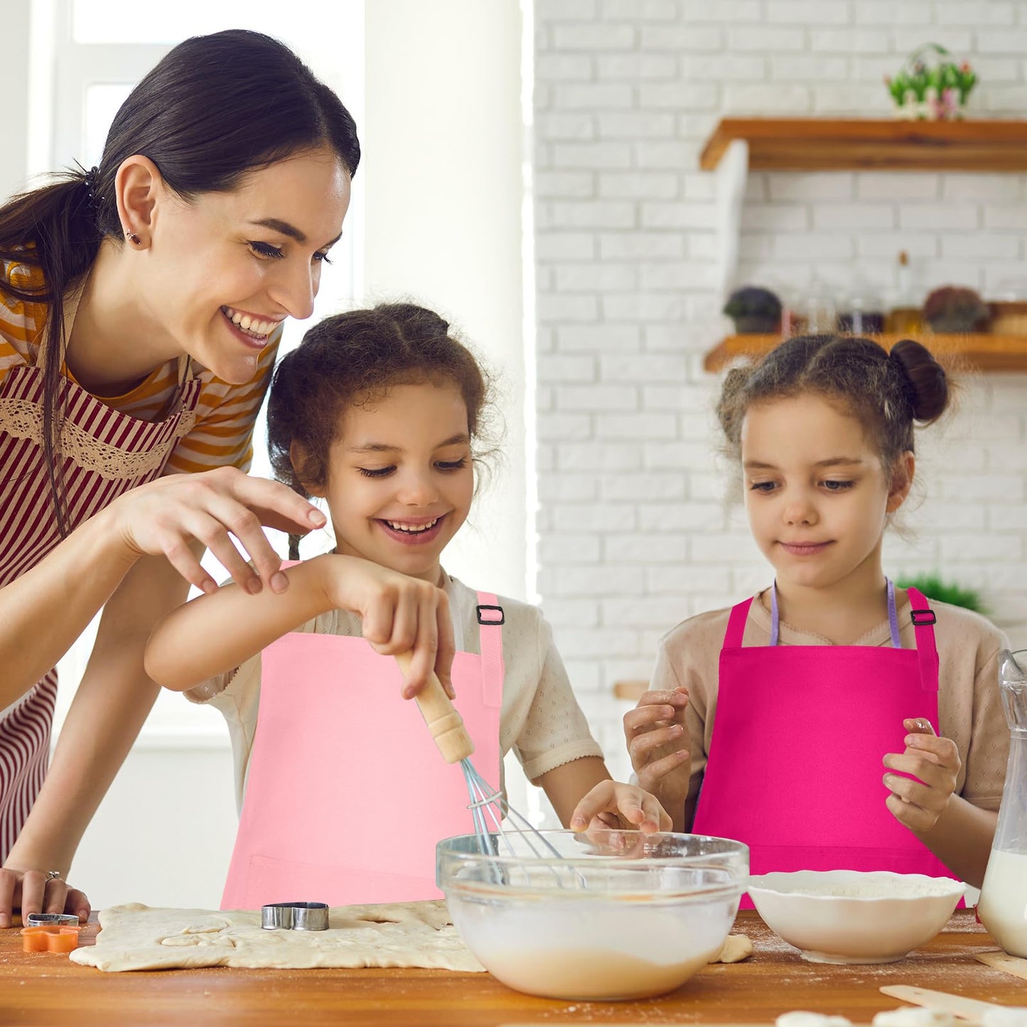 Bouiexye 20 Pack Kids Apron Adjustable Children Apron with 2 Pockets Children Chef Painting Aprons for Cooking Baking Painting Crafts Making