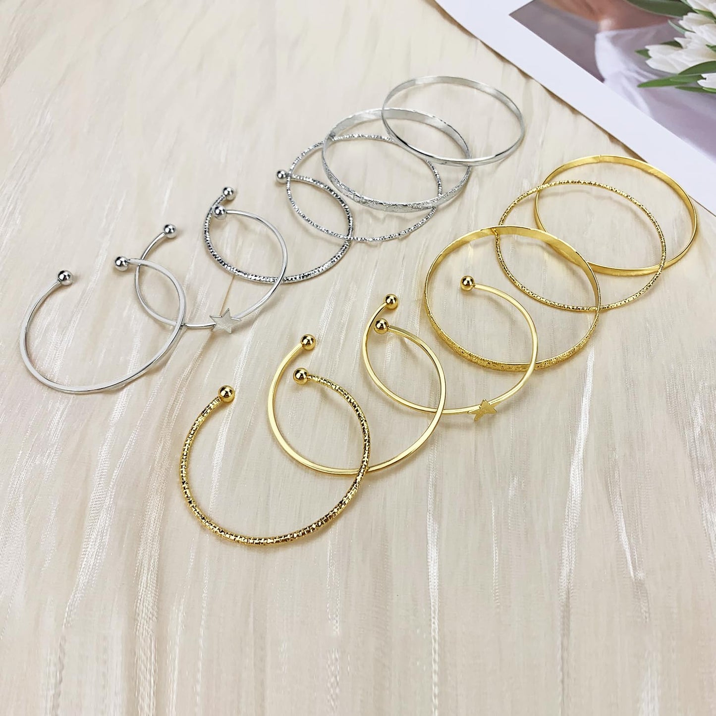 YBMYCM 10Pcs Gold-plated Bangle Bracelet Set for Women Multi Layer Stackable Wide Bangles Indian Chunky Bangle Bracelets Ethnic Glossy Textured Bracelets Wedding Outfit Jewelry