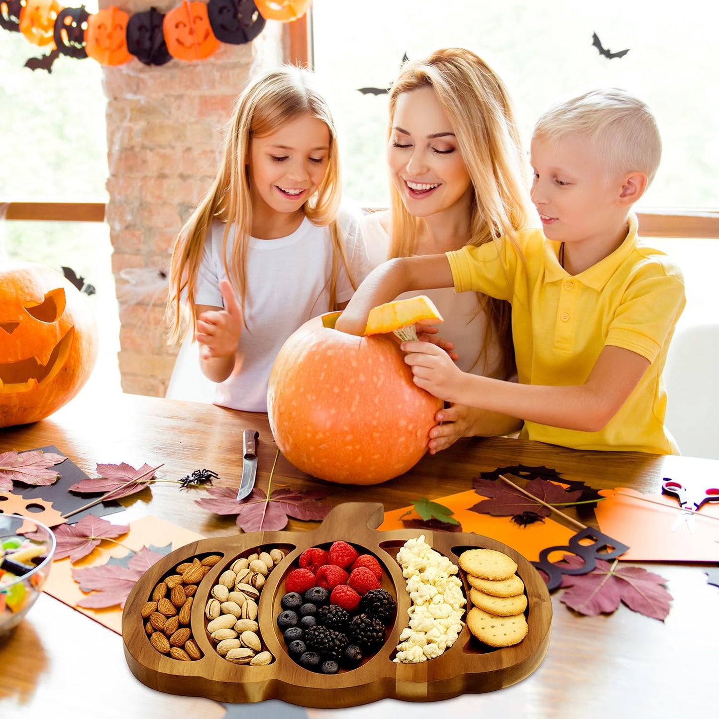Renawe Acacia Wood Pumpkin Decor Halloween Charcuterie Boards for Kitchen Halloween Decoration Rustic Fall Serving Tray Food Dish Wooden Pumpkins Platter Thanksgiving Decorative Cheese Turkey Board
