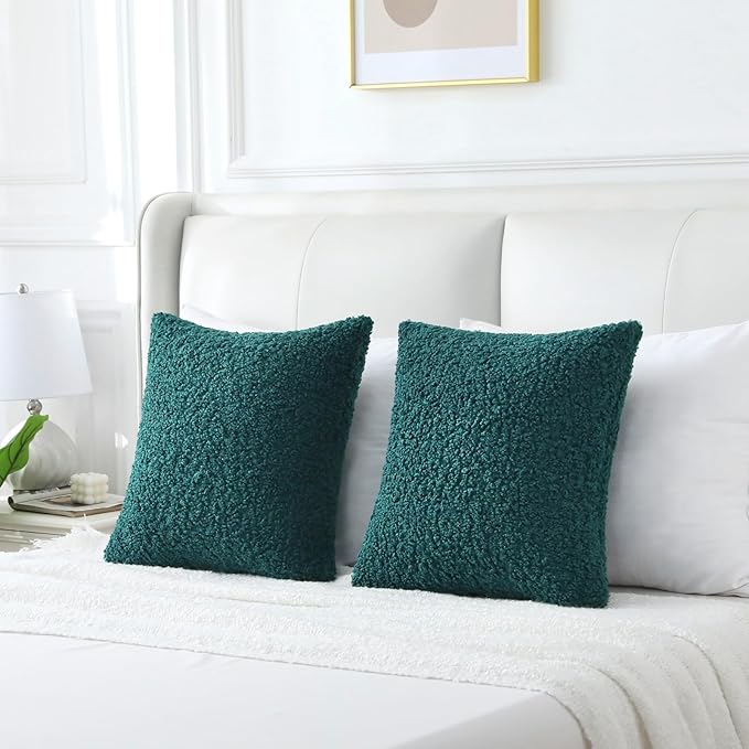 FUTEI Dark Green Throw Pillow Covers 16x16 Inch Set of 2,Furry Faux Fur Teddy Boucle Textured Cushion Covers,Soft Fluffy Decorative Pillow Case,Home Decor for Couch Bed Living Room Office Car
