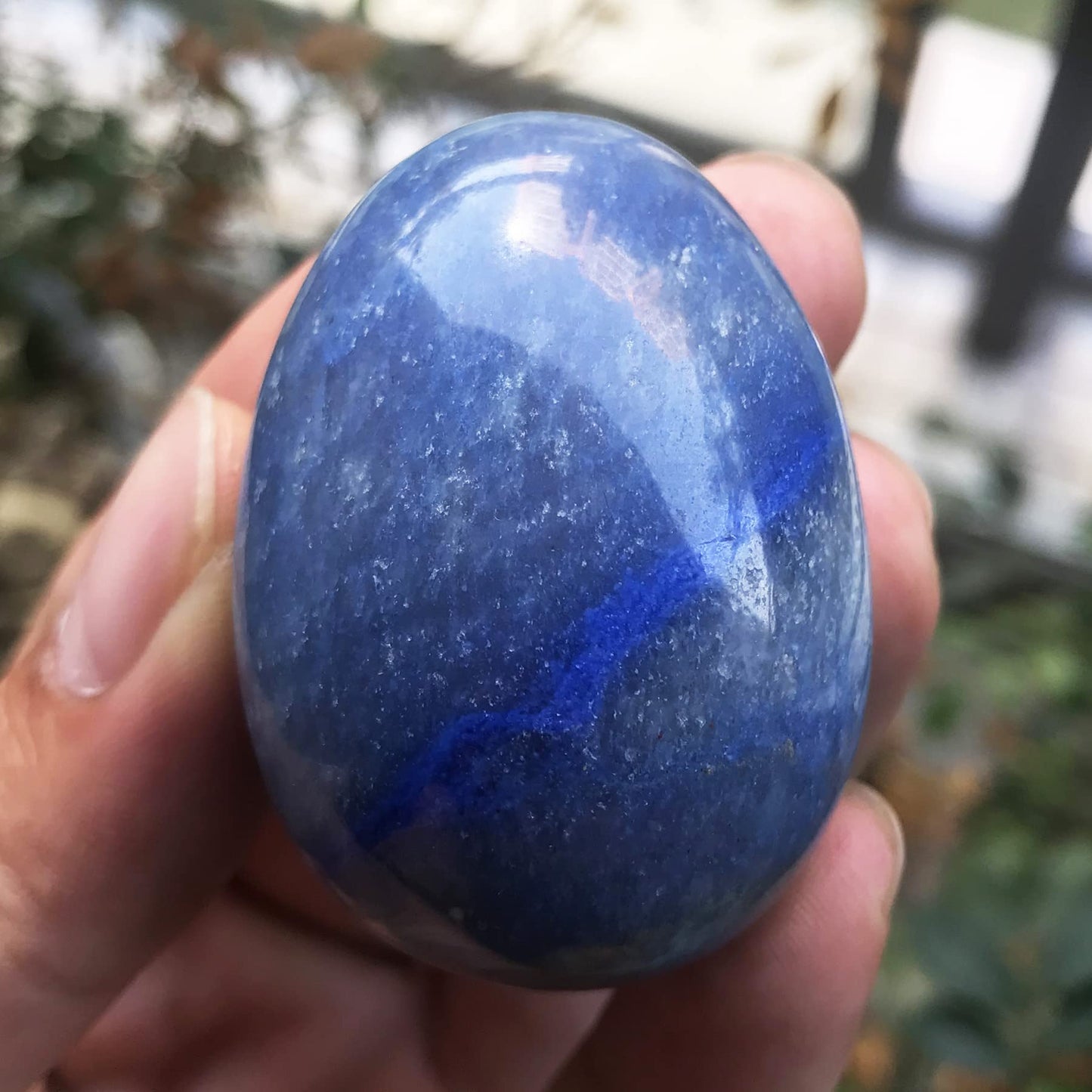Fekuar Stone Egg Figurine, Polished Healing Crystal Easter Eggs Sphere Sculpture with Wood Stand, Blue Aventurine, 1.8"