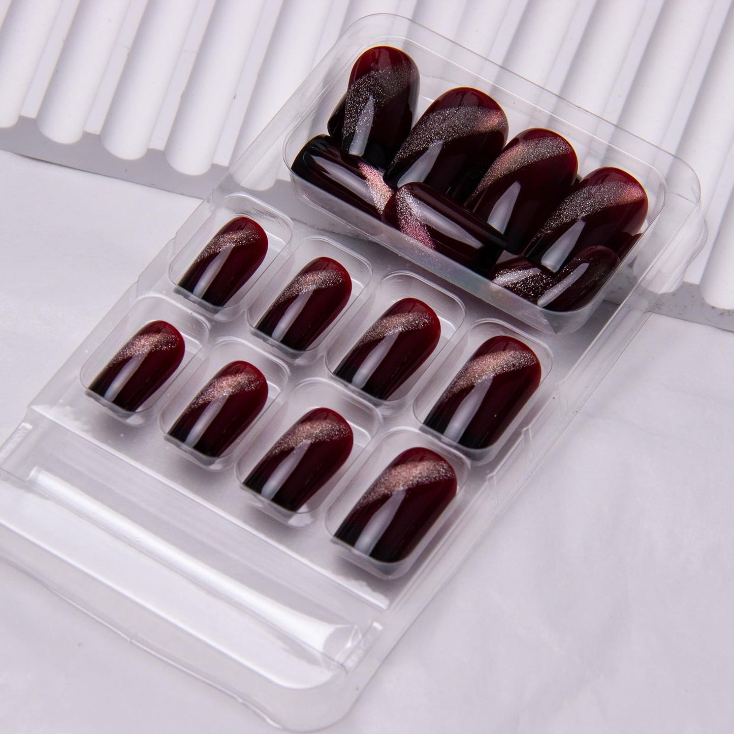 TOGZOM Square Acrylic Cat Eye Press-On False Nails, 24Pcs Glossy Shiny Glitter, Full Cover, Glue On, Women Girls Manicure Art Nails Decoration