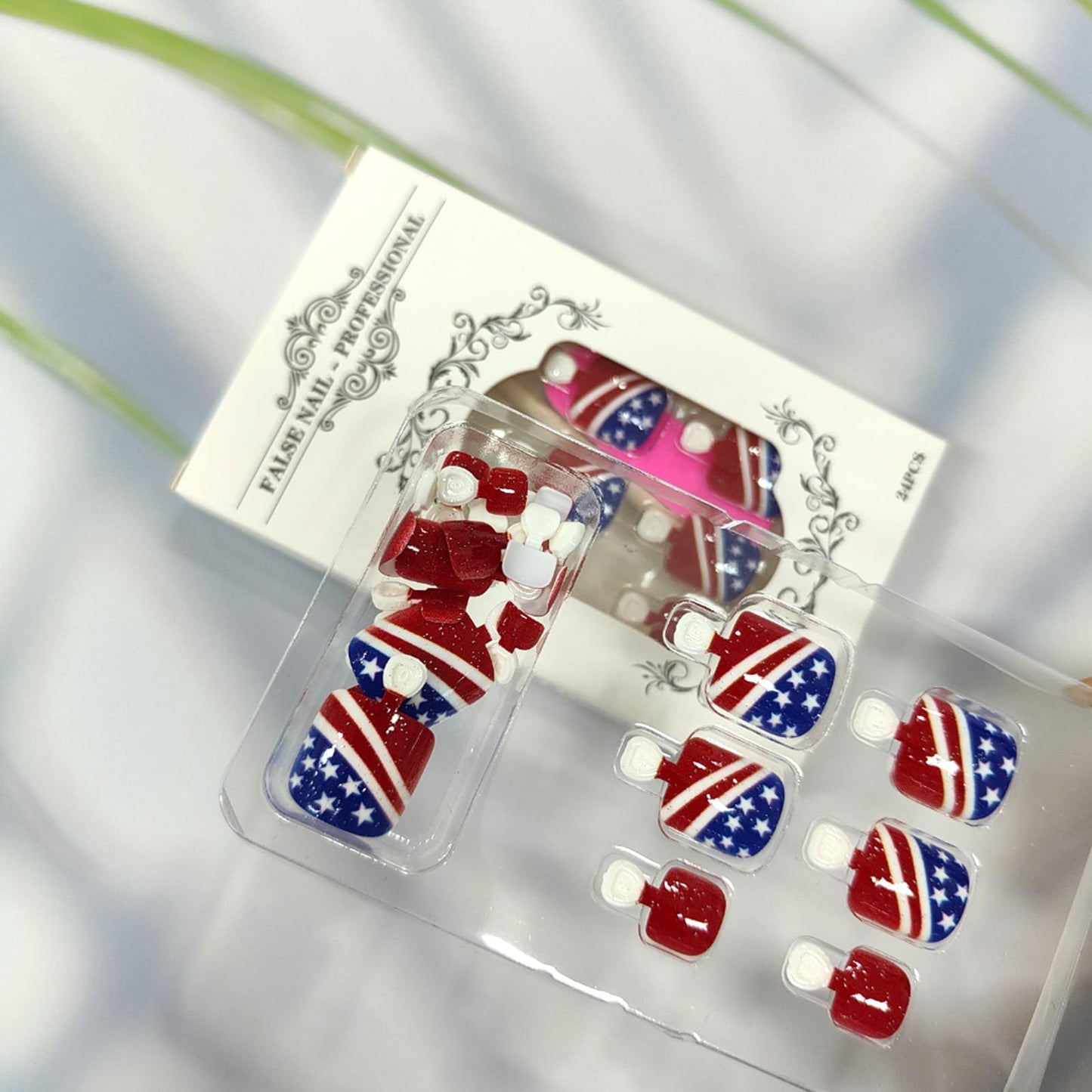 Independence Day Press on Toenails Short Square Fake Toe Nails with American Flag Design Red Blue False Toenails 4th of July Toe Nails Press on Summer Glossy Acrylic Toenails for Women 24Pcs