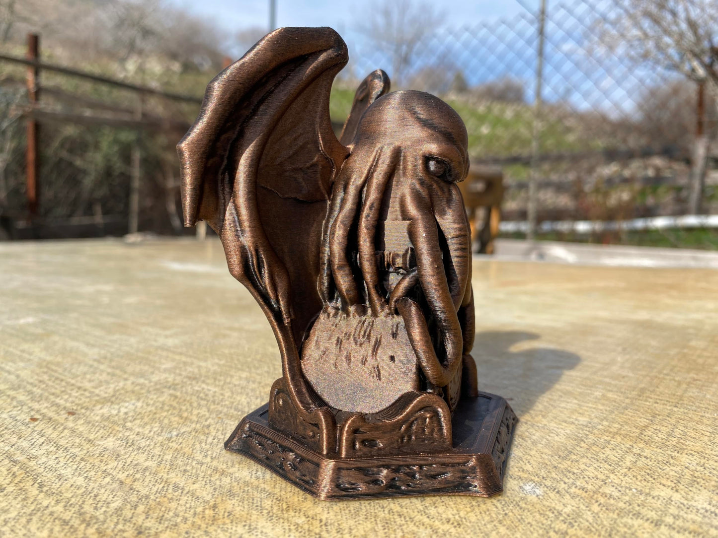 Cthulhu Eldritch Horror Figurine - Hand-Painted Lovecraftian Mythos Statue – Unique Gothic Home & Office Decor – Tabletop RPG & Fantasy Collector’s Gift