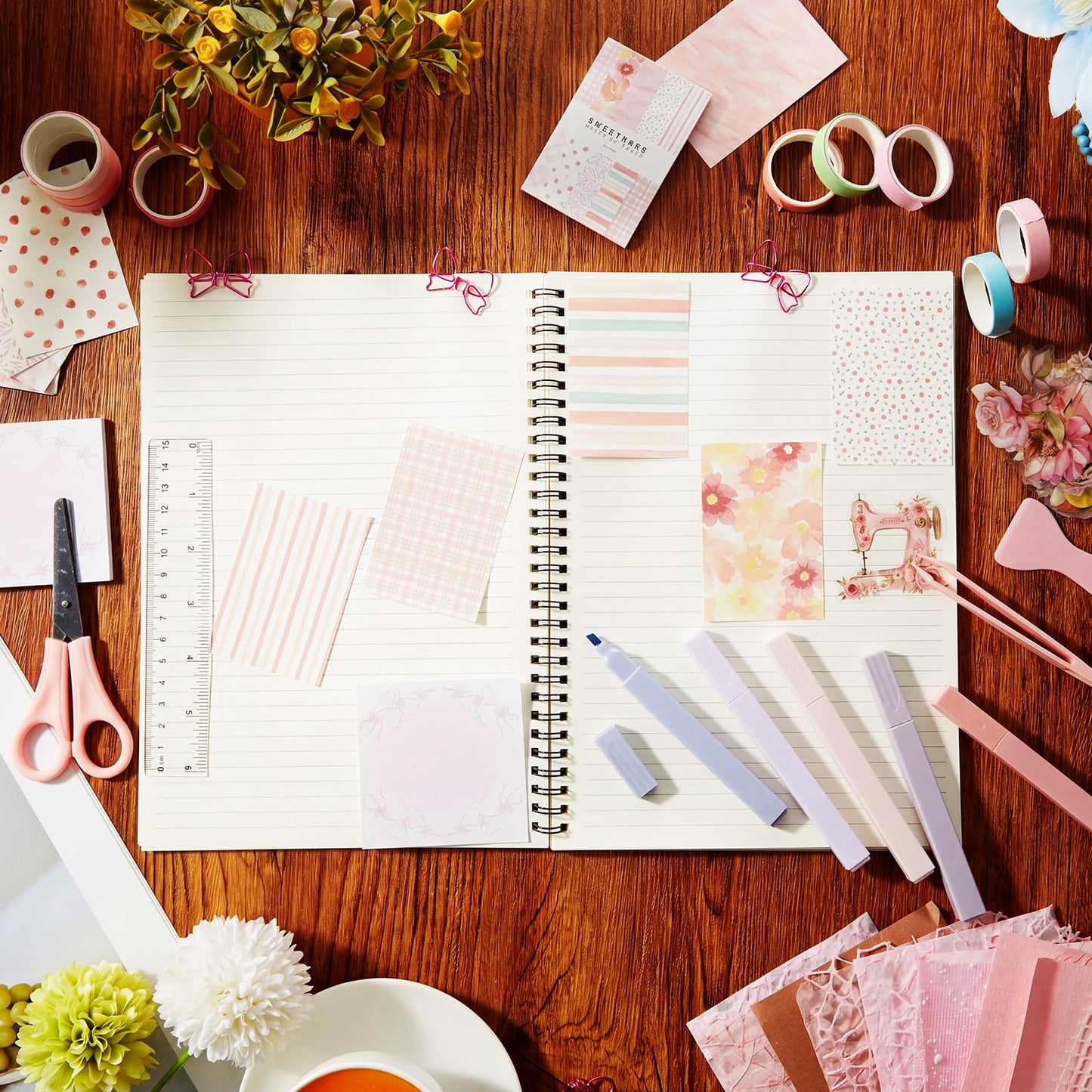 FunooFuno 156 Pcs Scrapbooking Supplies Kit Vintage Aesthetic Scrapbook Kit for Planner, Bullet Junk Journaling, Junk Journal, Retro Crafts, DIY Journaling Supplies