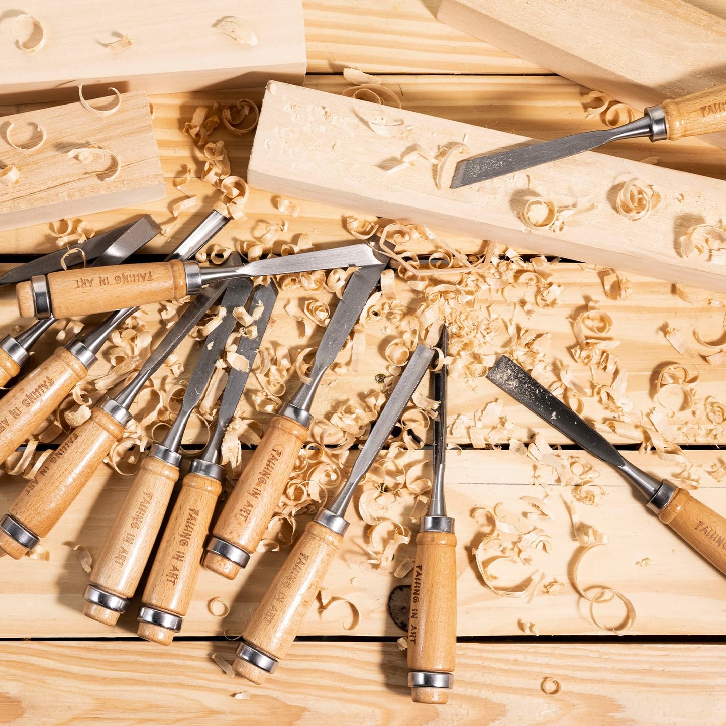 Falling in Art 12Pcs Wooden Carving Chisel Set, Woodworking Tools Set with a Leather Pouch, Full Size Knife Gouge Kit for Carving Projects, Ideal for Beginners and Professionals
