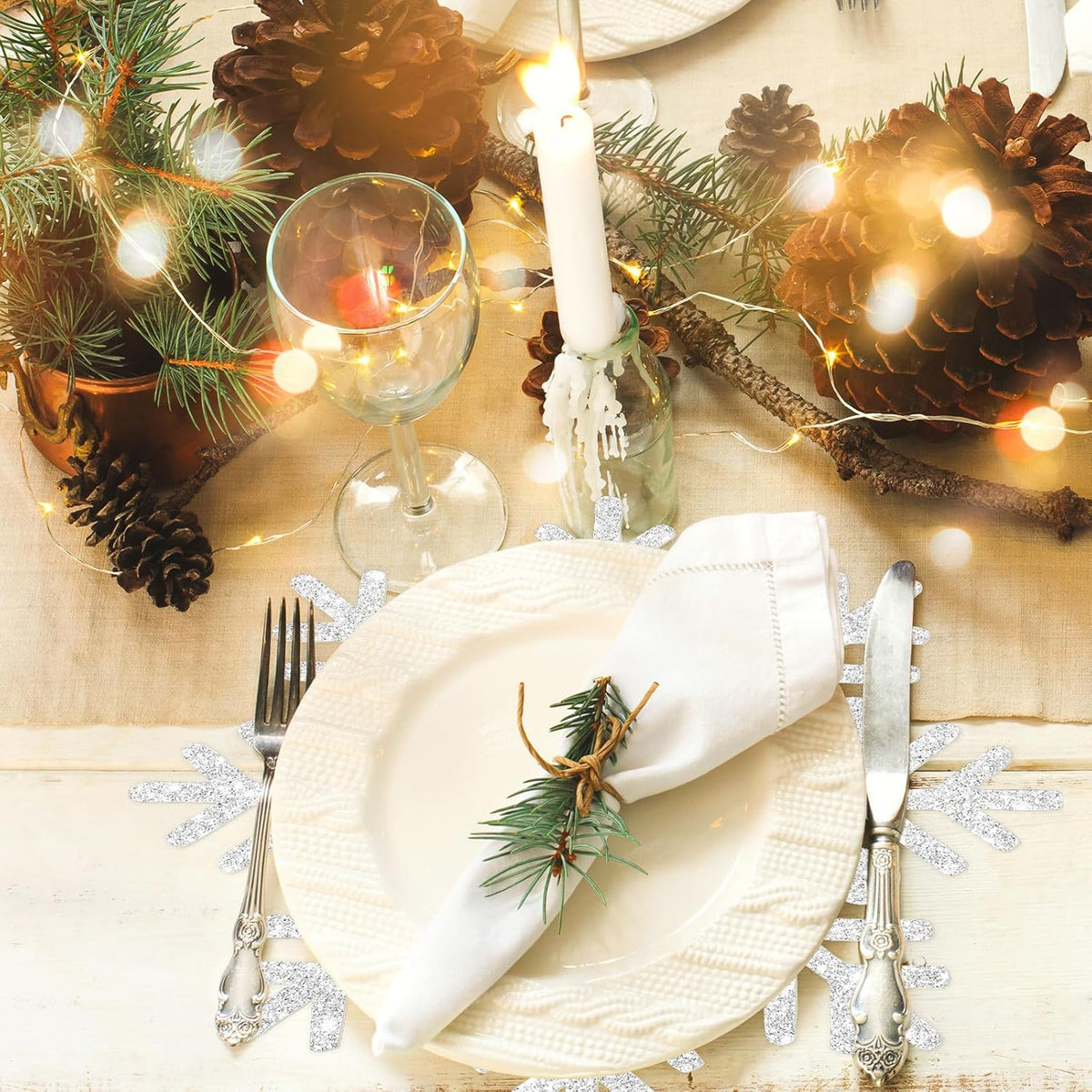 60Pcs Christmas Snowflake Paper Placemat Silver Glitter Snowflake Disposable Place Mat Winter Dining Table Mats for Xmas Birthday Party Kitchen