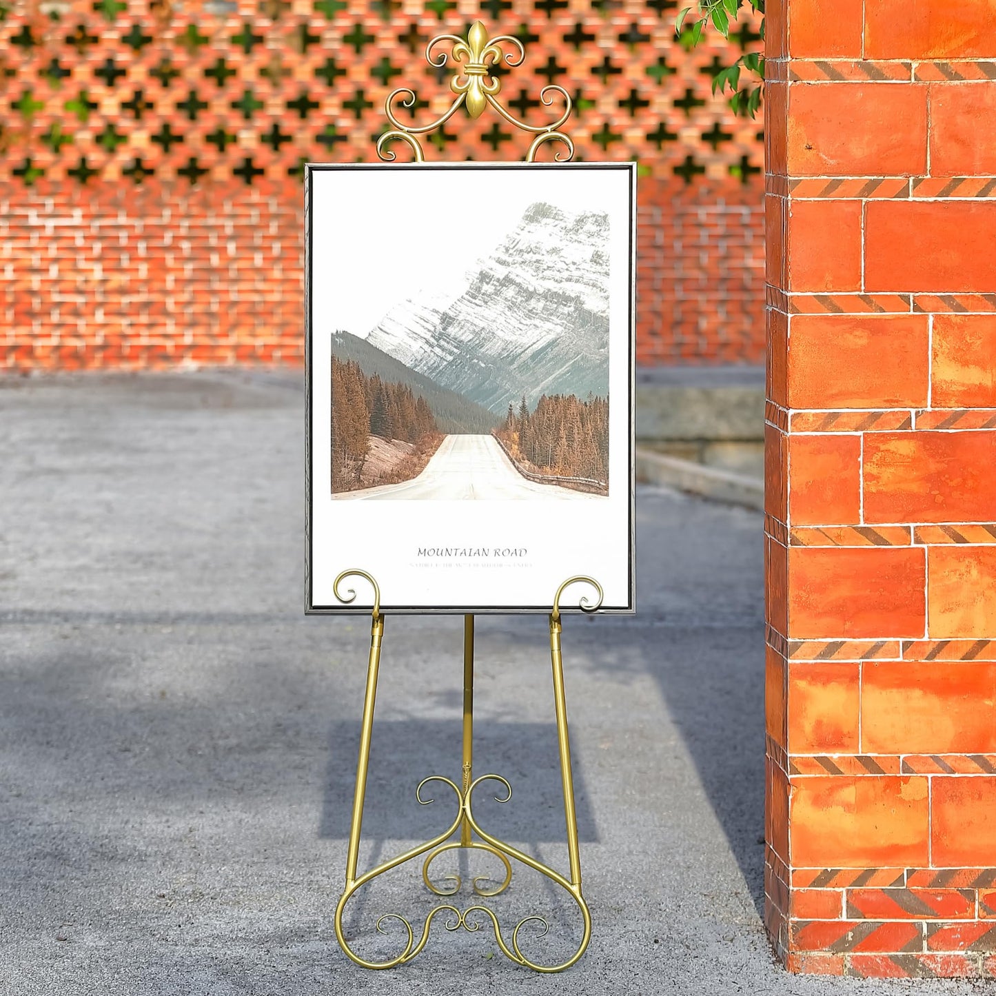 CaliDecor 60” H Gold Easel Stand for Sign, Large Adjustable Metal Display Standing for Displaying Pictures Wedding Poster Holder Showcasing with Chain Support