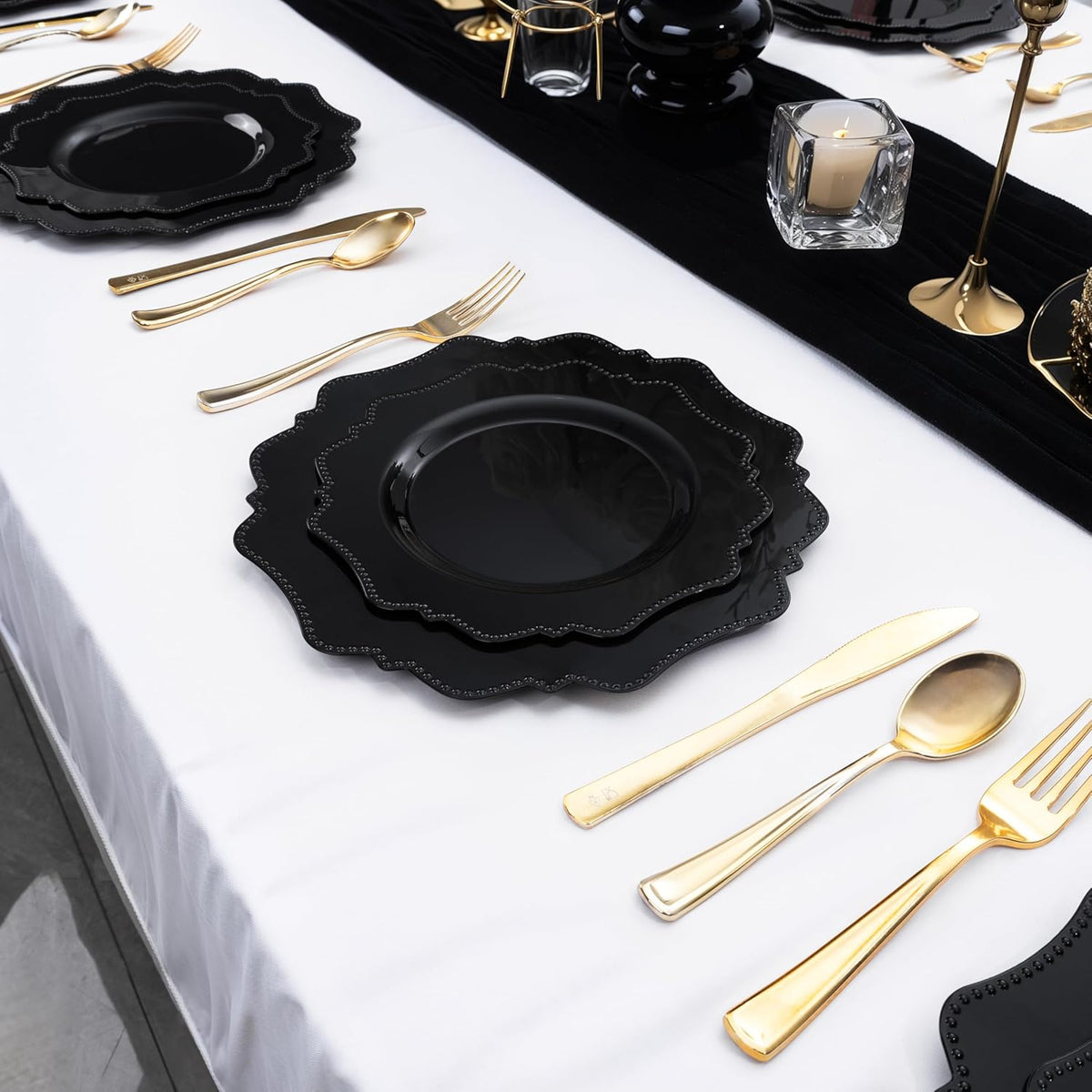 COLOSUS 100pcs Black Plastic Plates - Heavy Duty Black Plastic Plates Disposable for Party/wedding Include 50pcs Dinner Plates and 50pcs Dessert Plates.