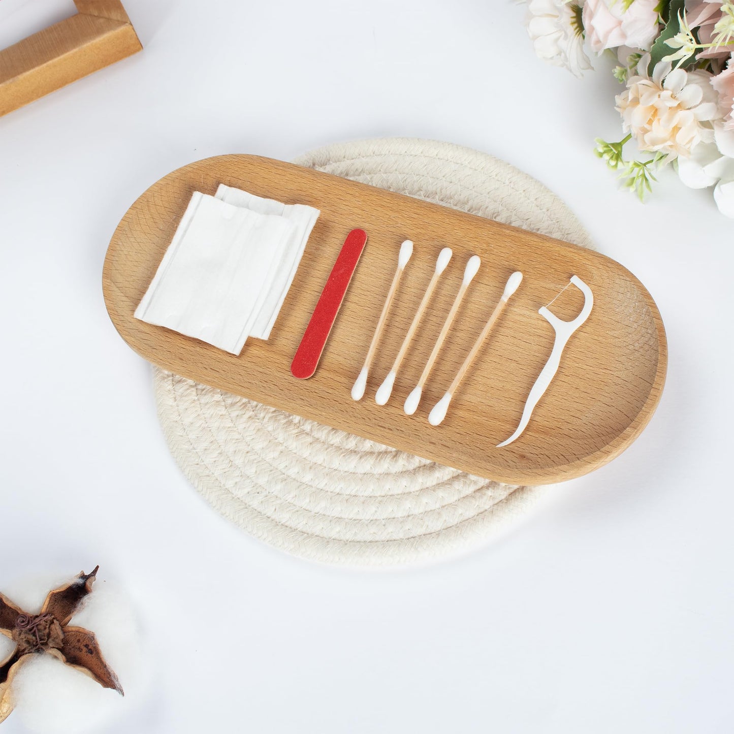 LLHQAMT Vanity Kits Bulk, Hotel Vanity Individual Packaging, Vanity Kit With Cotton Pads, Cotton Swabs, Dental Floss And Nail File, Suitable For Travel, Hotels, Home (50 pcs)