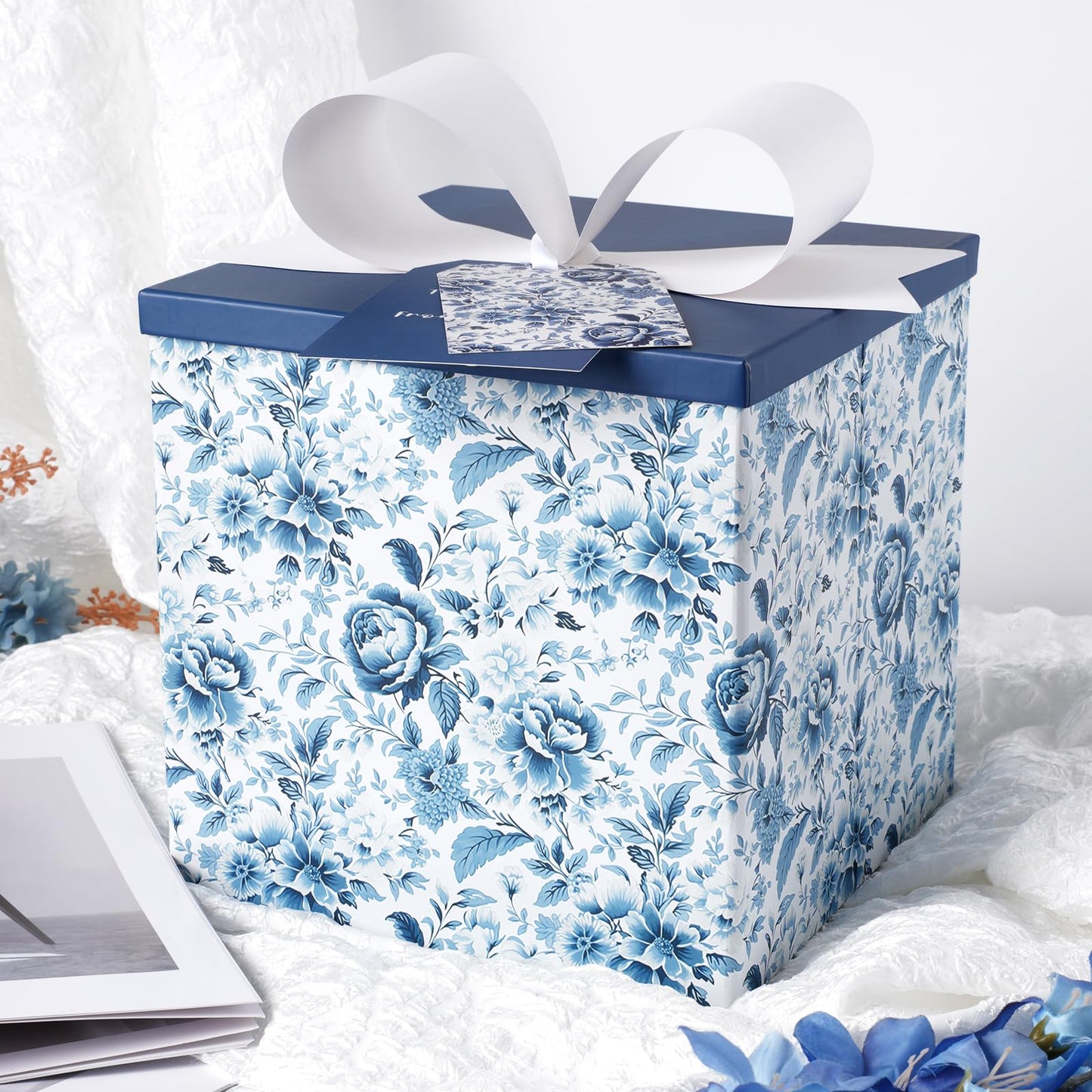 BIOBROWN Medium Gift Boxes with Lids for Presents, 9x9x9 Inches Chinoiserie Blue White Peony Floral Design Collapsible Gift Box for Mother's Day, Bridal Shower, Wedding, Birthday, Valentine's Day
