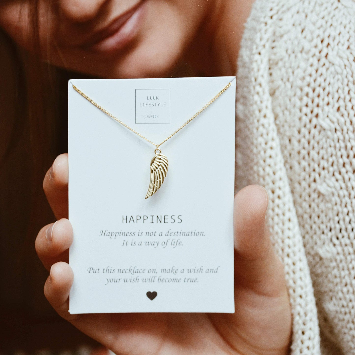 LUUK LIFESTYLE Necklace in 925 sterling silver with angel wings pendant and HAPPINESS gift card, travel lucky charm, women's jewelry, 19” chain length, women's accessories, friend, silver