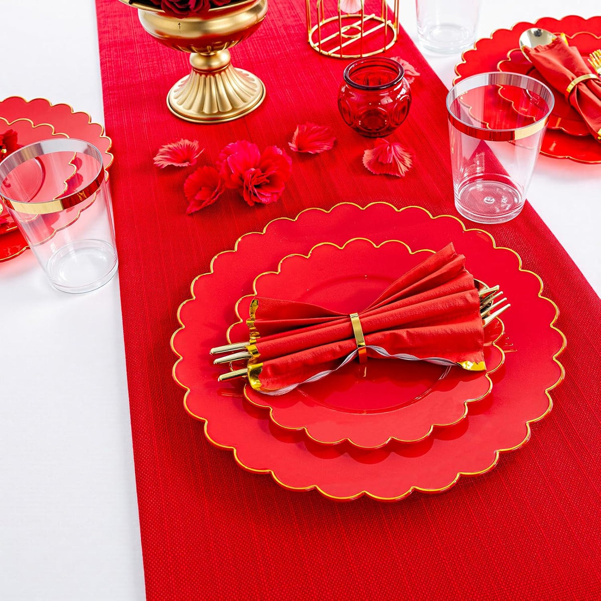 LIYH 210 Pcs Red Plastic Plates - Christmas Disposable Plates and Napkins Set, Gold Scalloped Plastic Plate Include Dinner & Dessert Plate, Silverware, Cups for Xmas Day 30 Guests