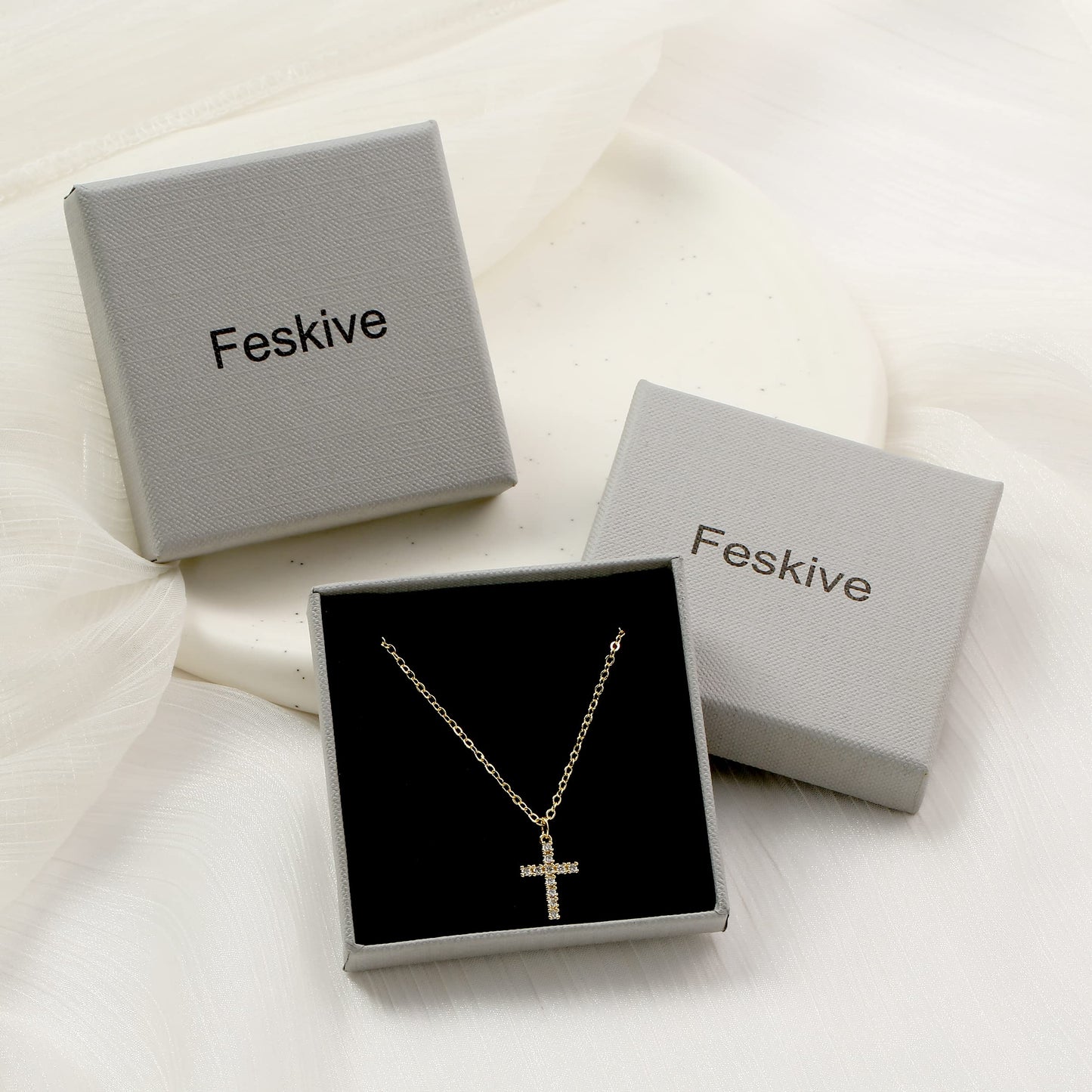 Feskive Layered Gold Necklaces for Women Dainty 14k Gold/Silver Plated Stackable Choker Necklaces for Women Trendy Cuba Cross Circle Pendant Necklaces Set Jewelry Gifts for Women