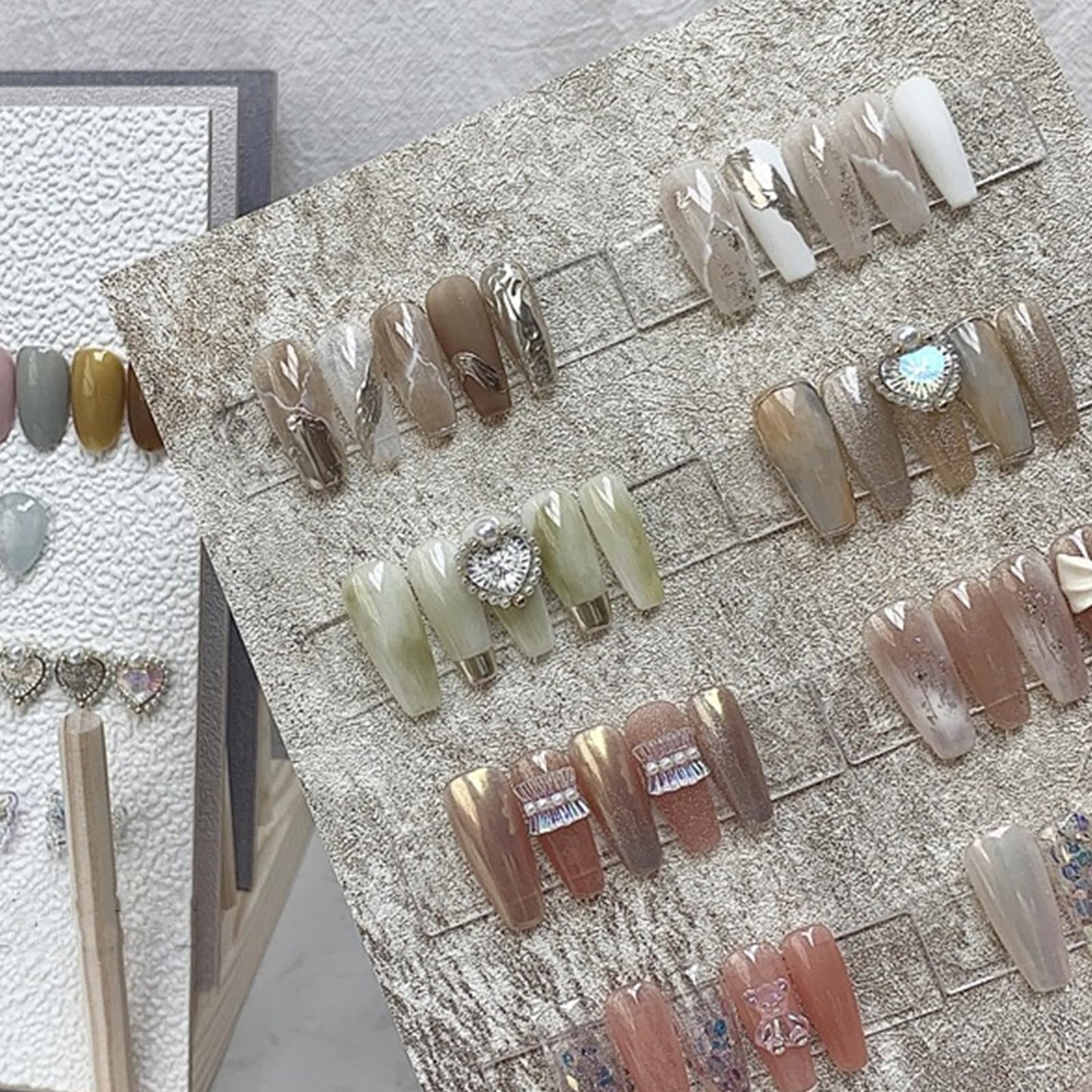 TANG SONG 1 Set Nail Art Display Board 3 Colors of Display Board With 3 Grids Wooden Stand For Display Finished Nail Art