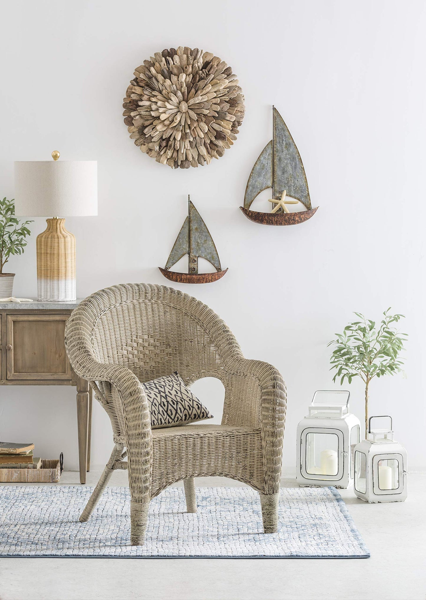 Creative Co-Op Round Driftwood Wall Décor