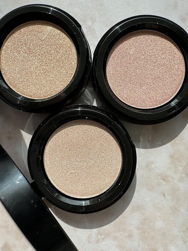 Sandstone Scandinavia Highlighter – Hypoallergenic Face Highlighter - High Glossy Face Illuminator - Pearl Shimmer - Smooth silky Powder - Highlighter Makeup