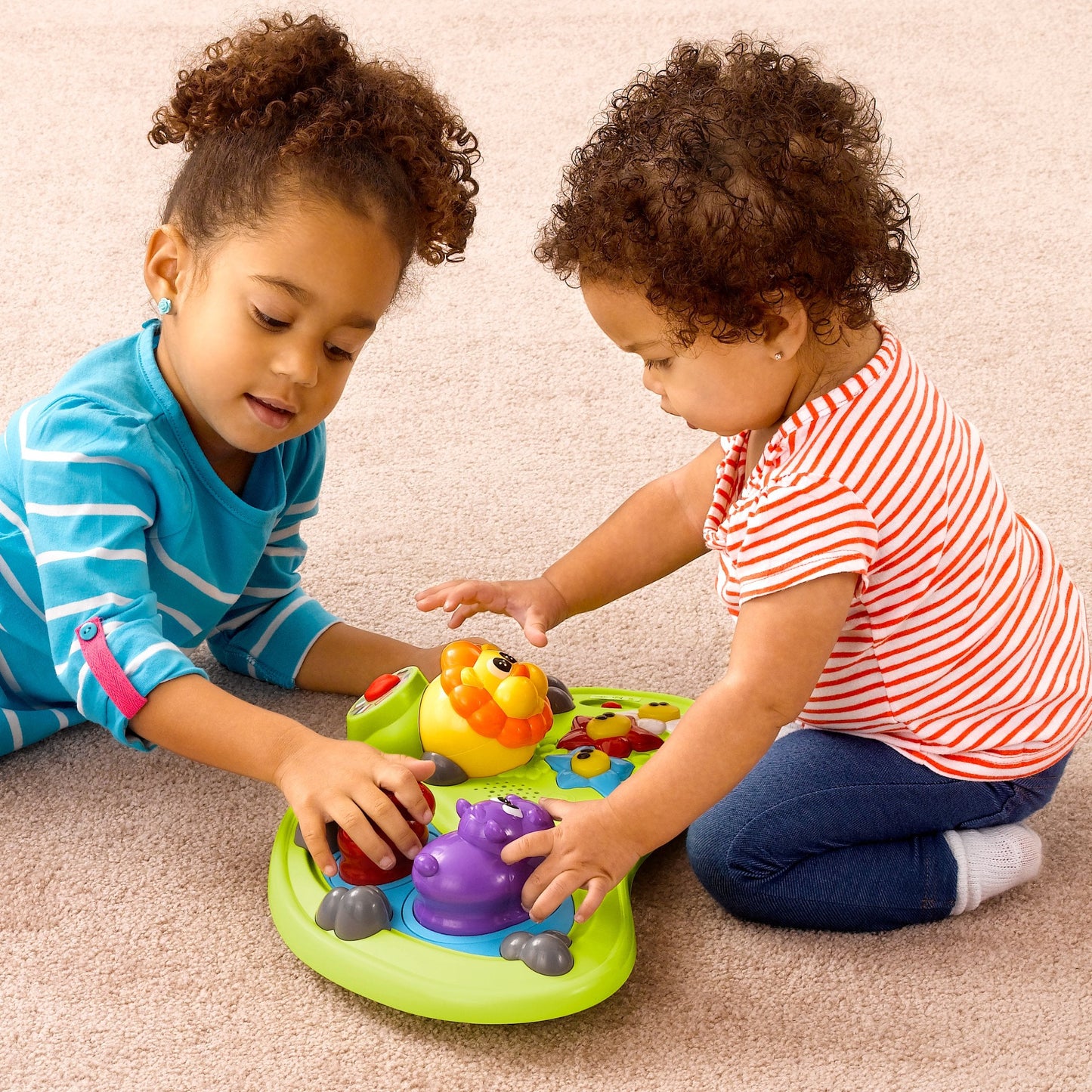 Chicco Walky Talky Foldable Baby Walker, Multilingual Play Tray with Music and Lights, 3 Height Adjustments, Brake Pads, for Children up to 26 lbs., Compact Fold, Circles/Grey/Green
