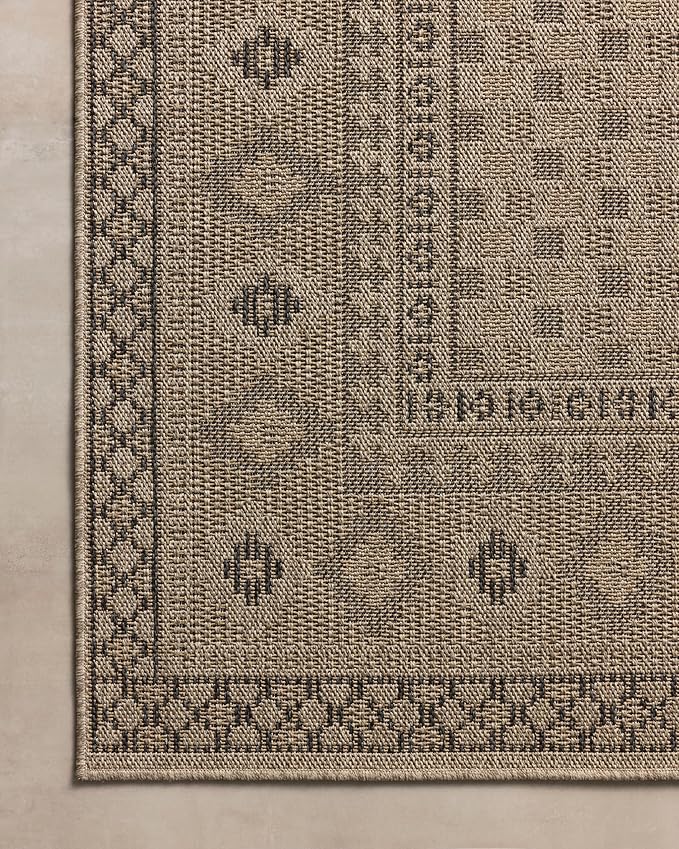 Loloi Chris Loves Julia Providence Collection PRC-07 Dove/Charcoal 7'-6" x 7'-6", .12" Pile Height, Indoor/Outdoor Round Area Rug