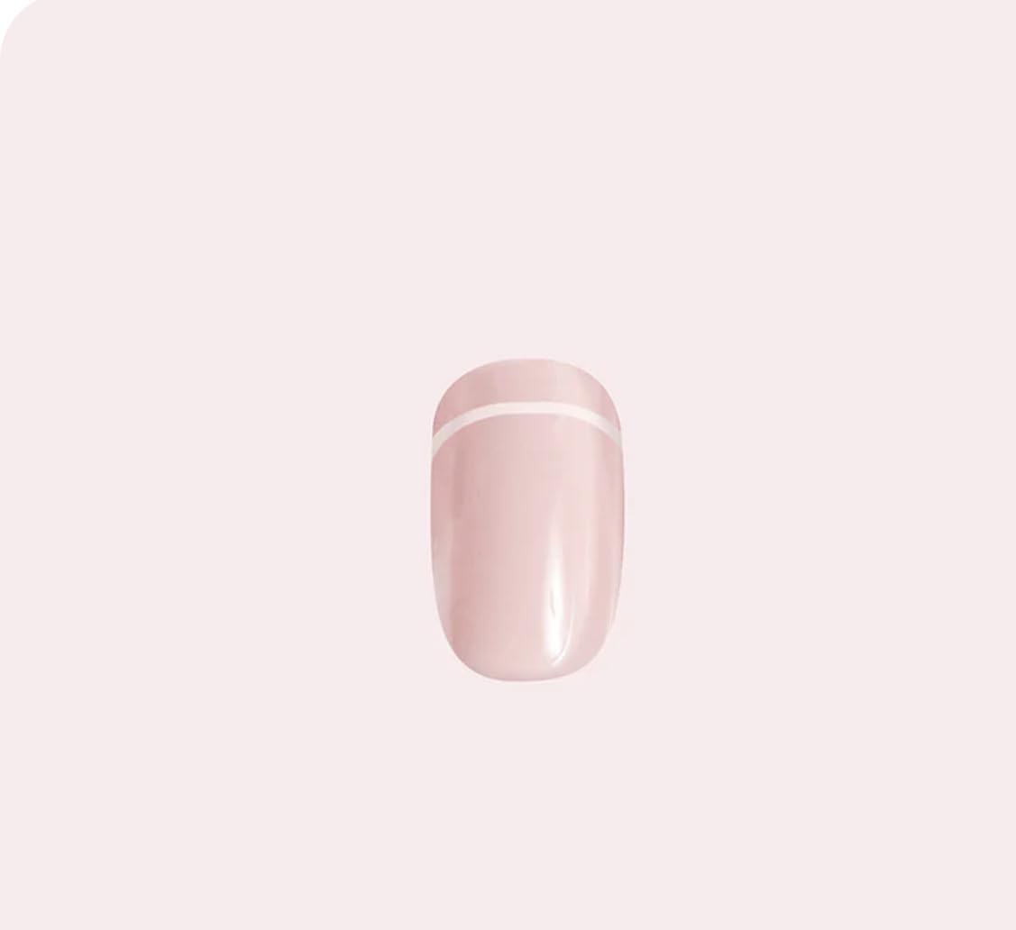 Olive & June Instant Mani Press On Nails (Glue) | Short | Squoval 42 Fake Nails, 21 Sizes Non-Toxic, Long-Lasting Recycled Materials Realistic Look | Outlined French