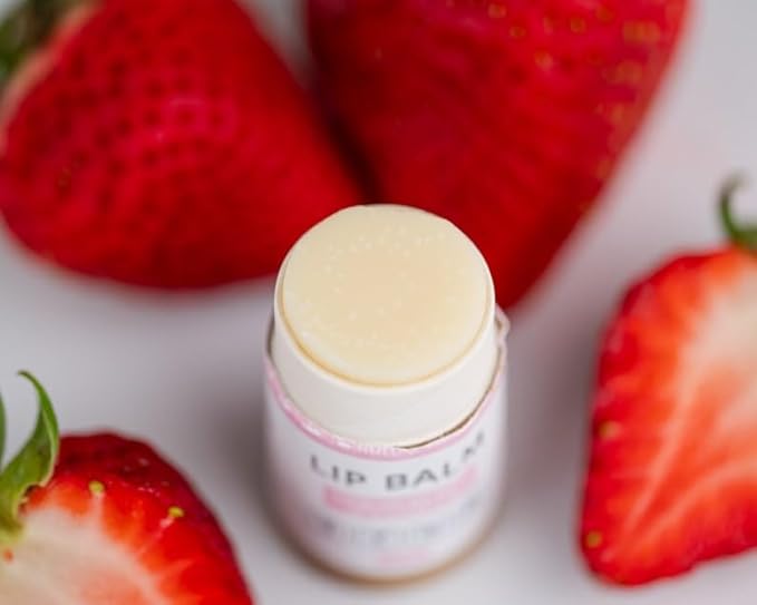 J&L Naturals Sustainable Lip Balm | Organic Ingredients, 100% Natural, Eco-Friendly | Cruelty Free, Vegan, Paraben Free, Silicone Free (Strawberry & Vanilla, Single)