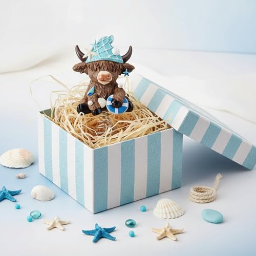 Gejoy Summer Coastal Highland Cow Miniature Tree Topper, 5.1 Inches Mini Resin Beach Cow Figurine Treetop with Seashells Starfish Sandcastle & Metal Spring for Tiered Tray Decor, Calf Lover Gifts